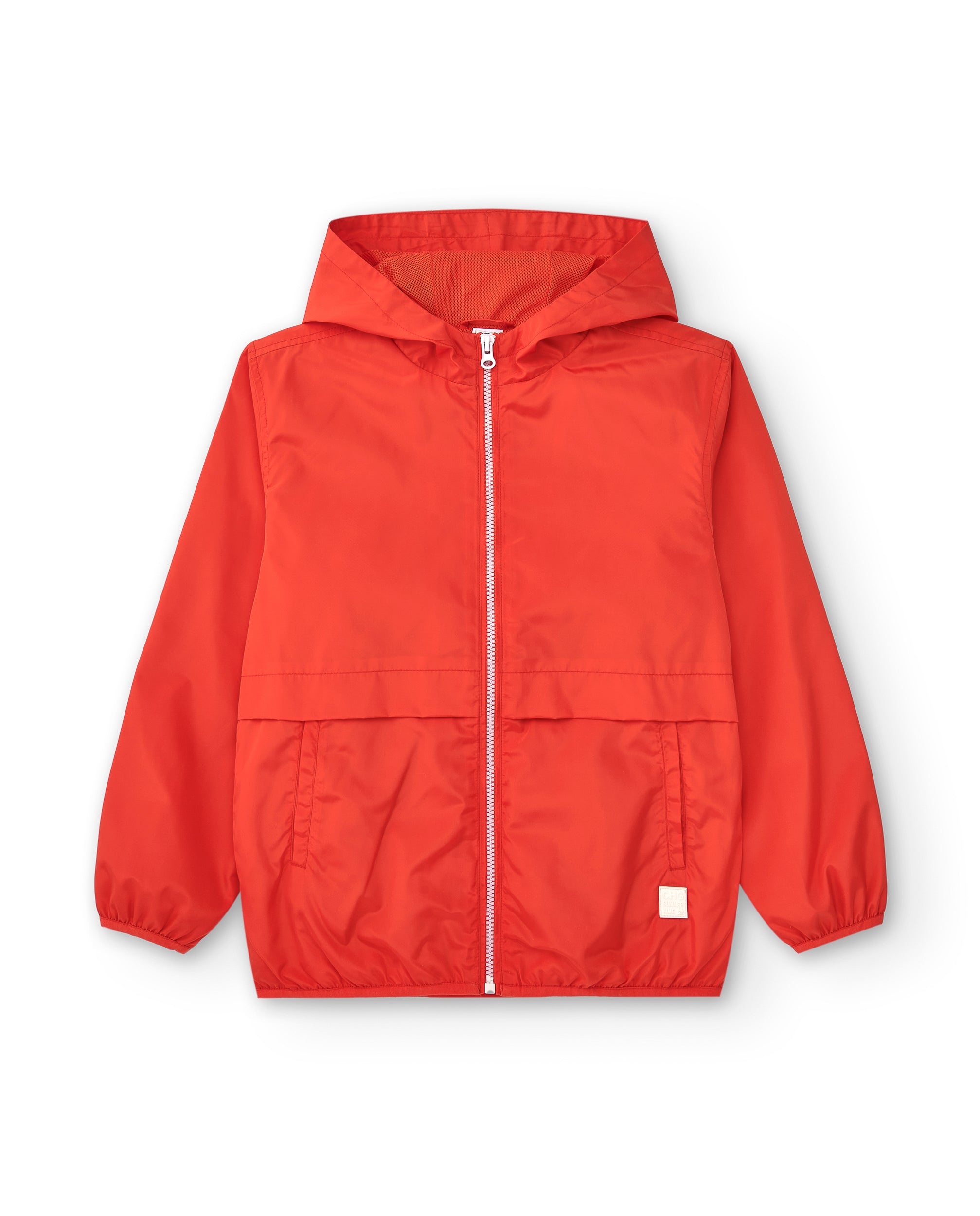parka infantil roja con capucha y cremallera