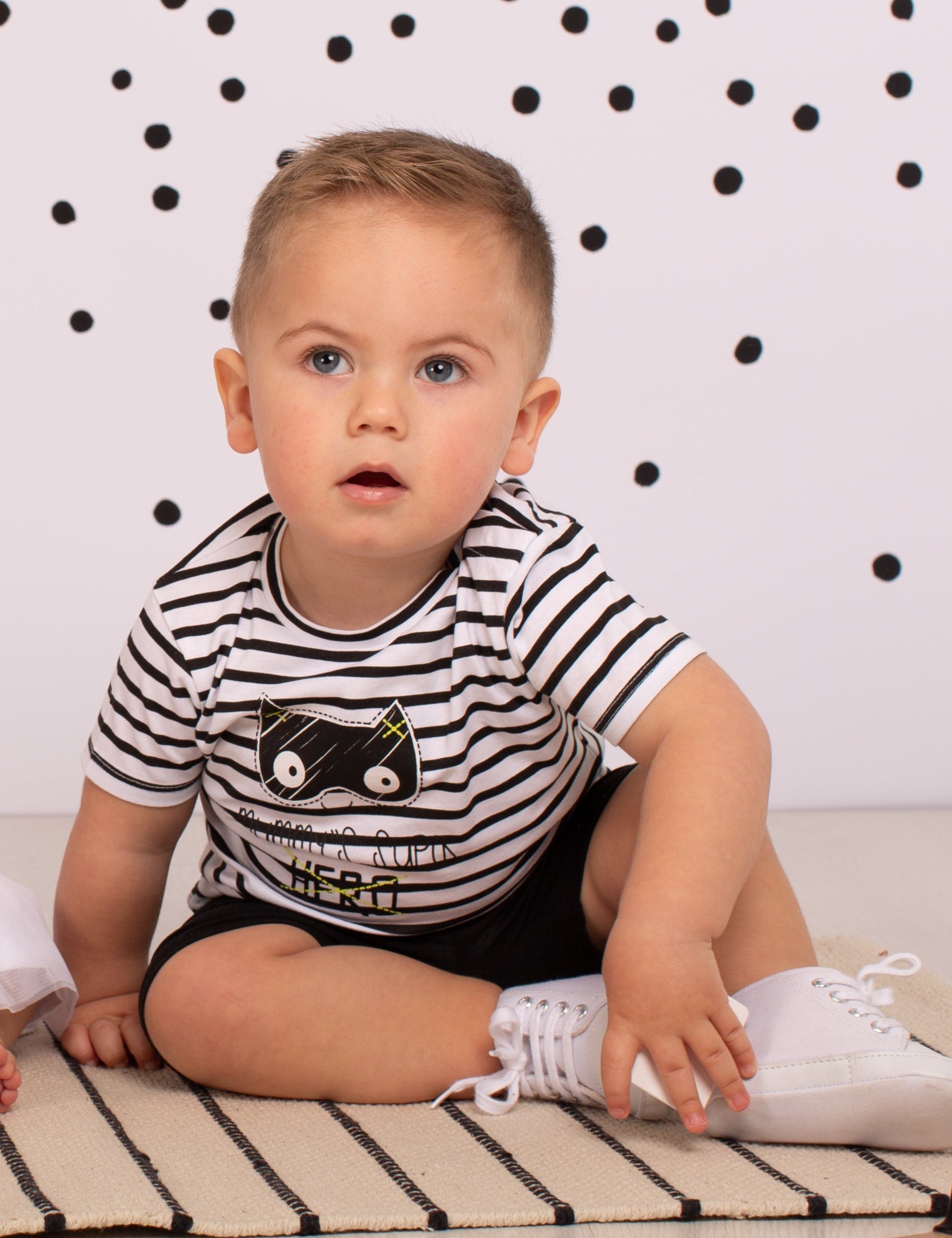 Camiseta de bebé de rayas
