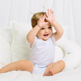 Body de recién nacido blanco