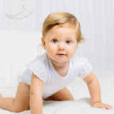 Body de recién nacido blanco