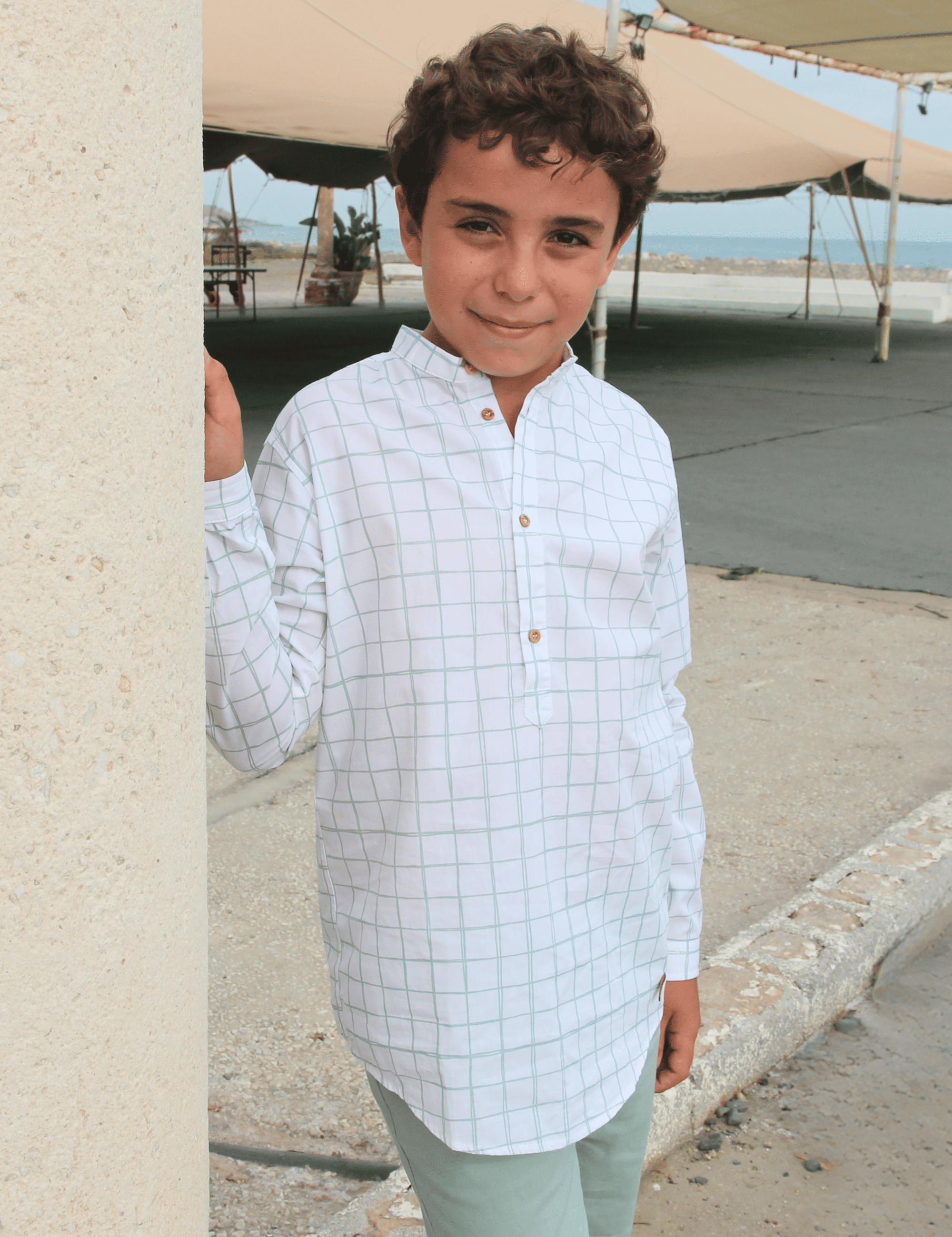 Camisa de niño verde Cocote & Charanga