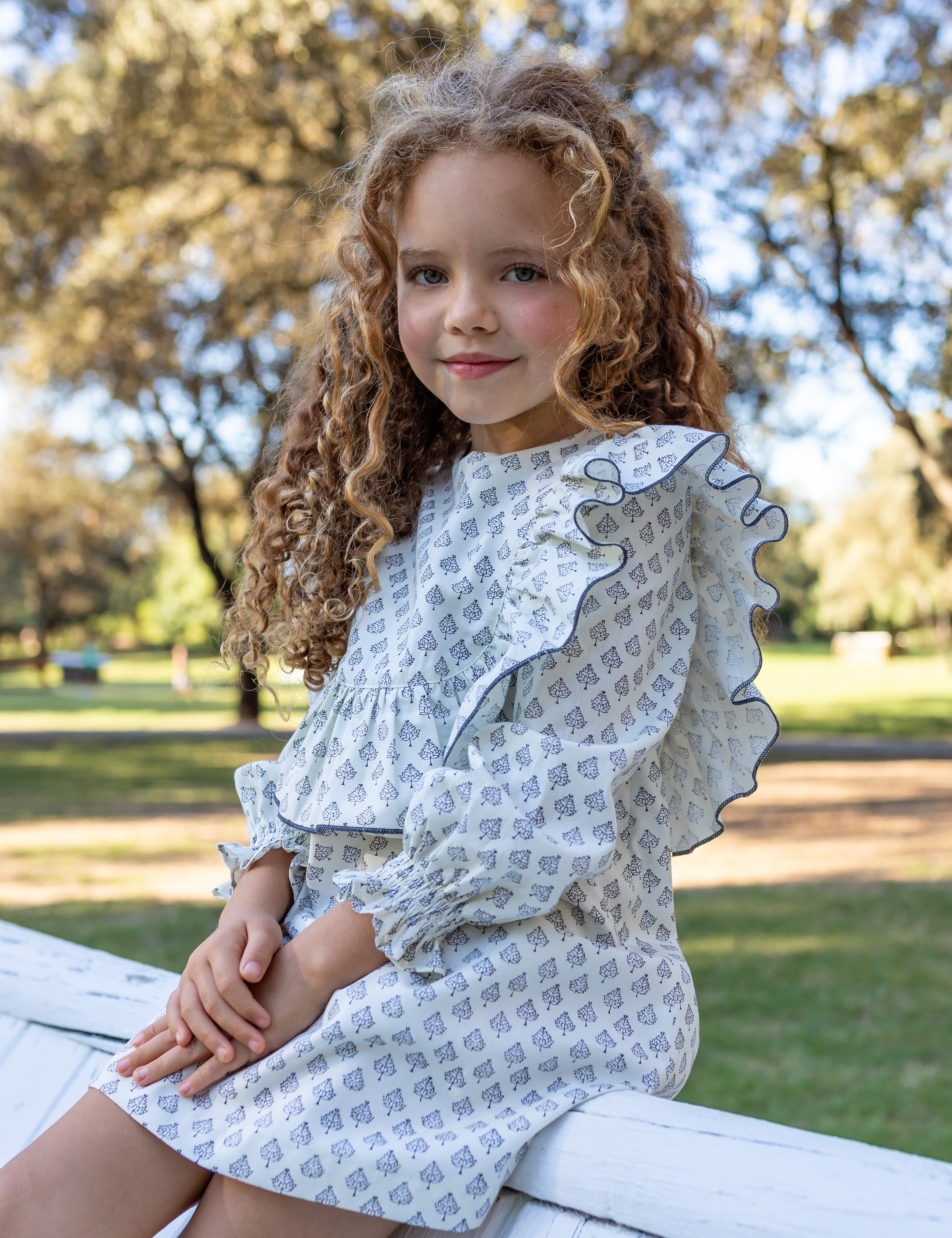 Vestido de niña crudo Cocote & Charanga Charanga