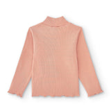 cuello y acabado de camiseta niña rosa manga larga