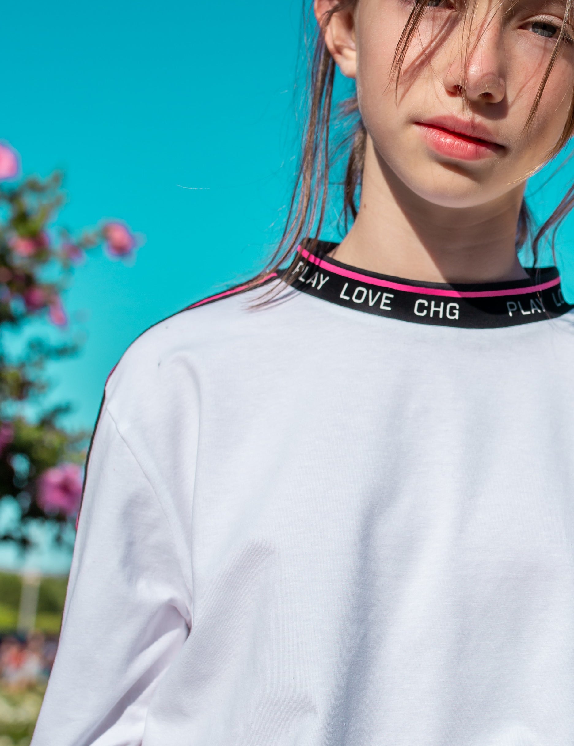 Camiseta de niña color blanco con cordón Outlet