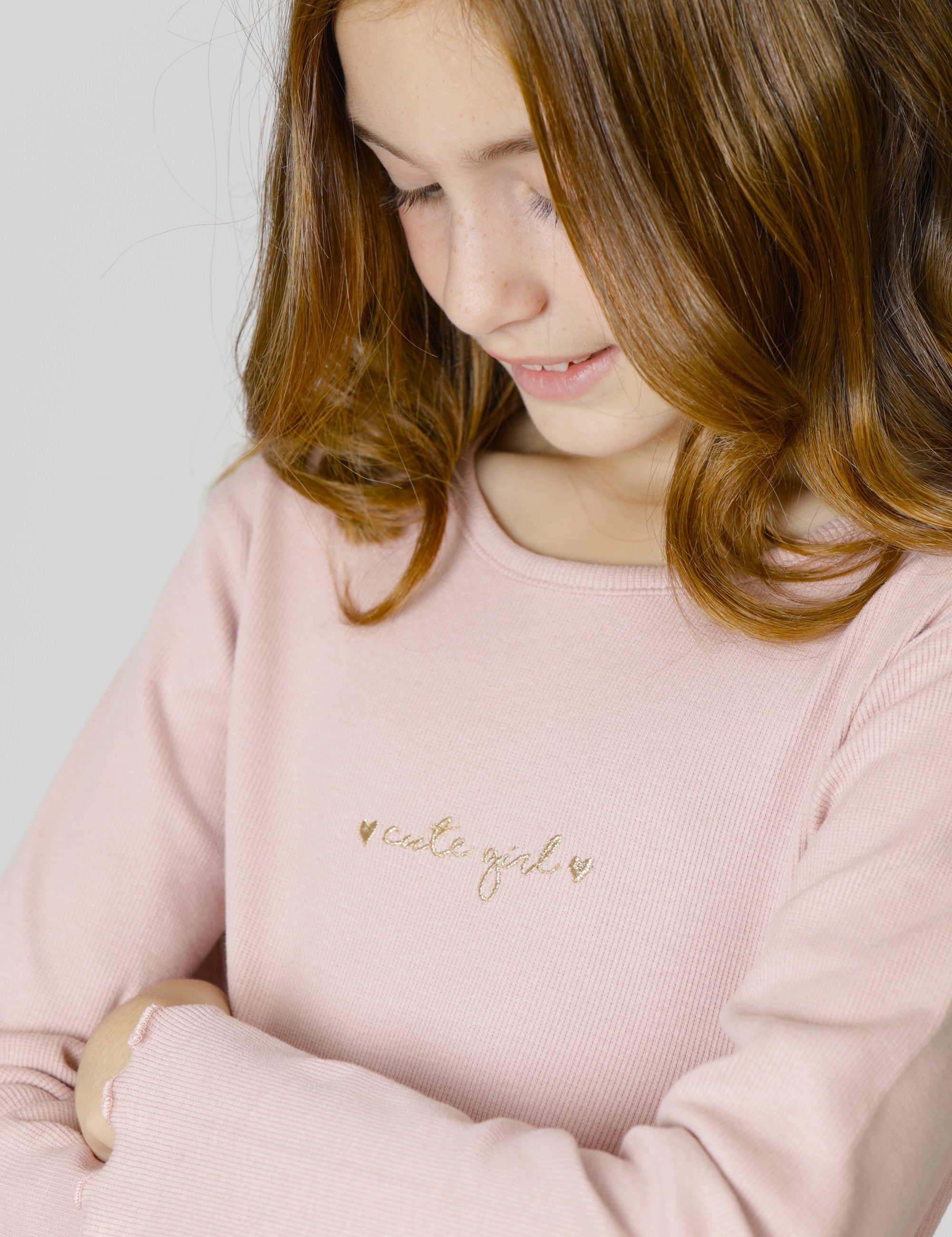 Camiseta de NIÑA rosa básica mensaje Charanga