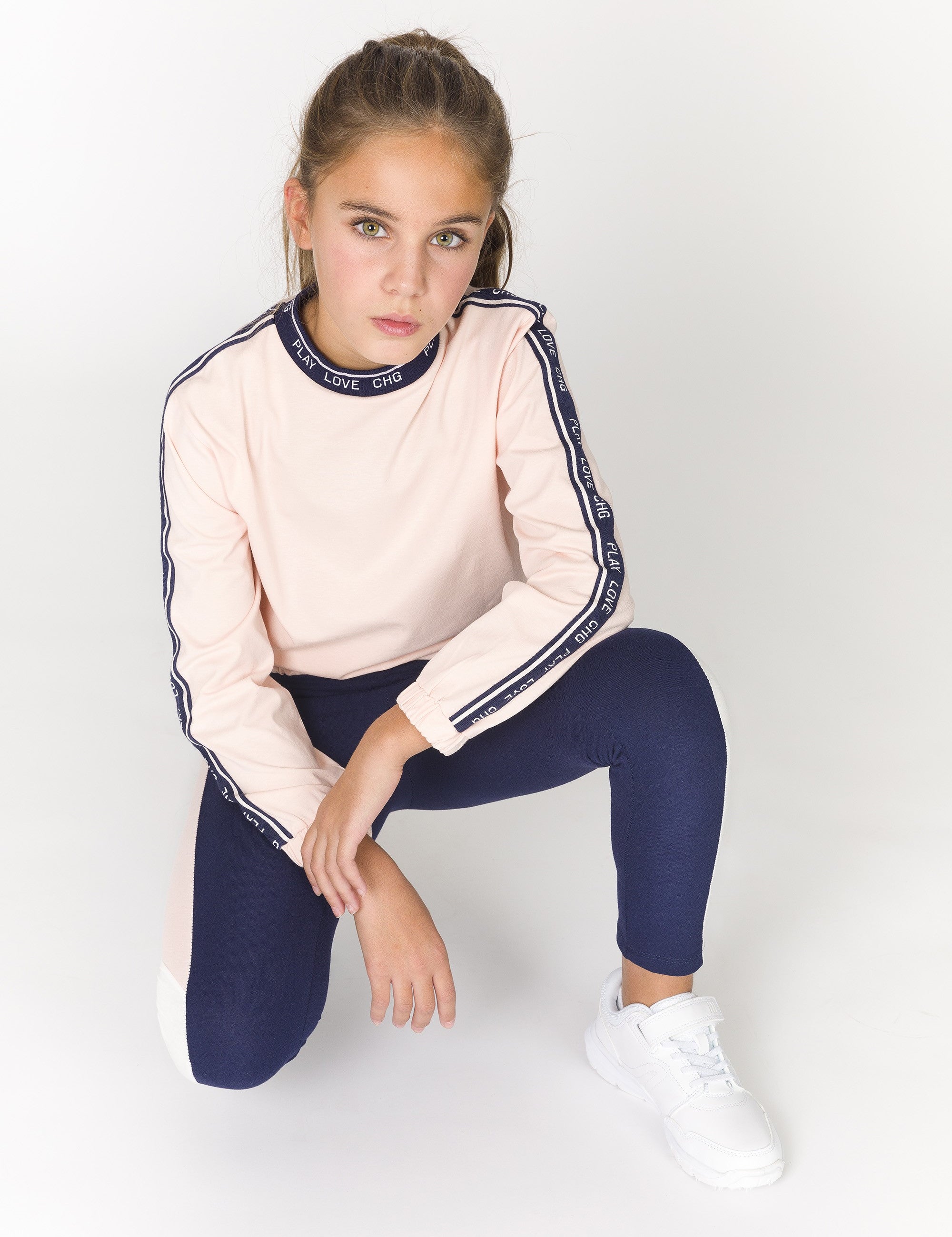 Camiseta de niña color rosa cierre cordón Outlet