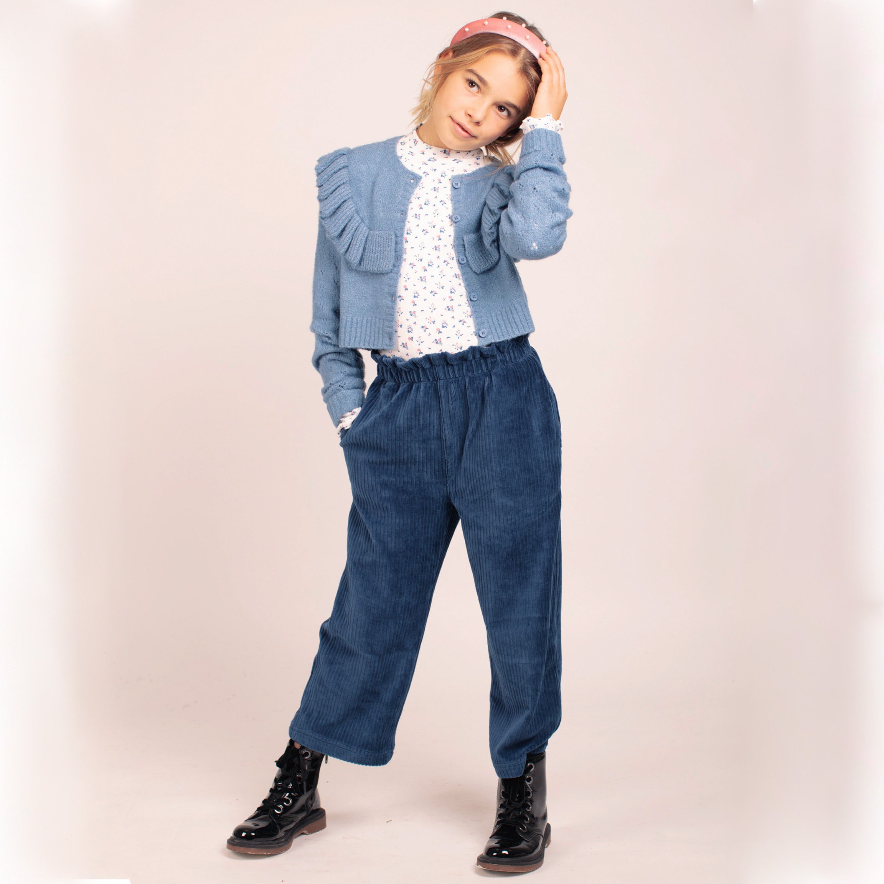 Pantalón de NIÑA azulón pana Outlet