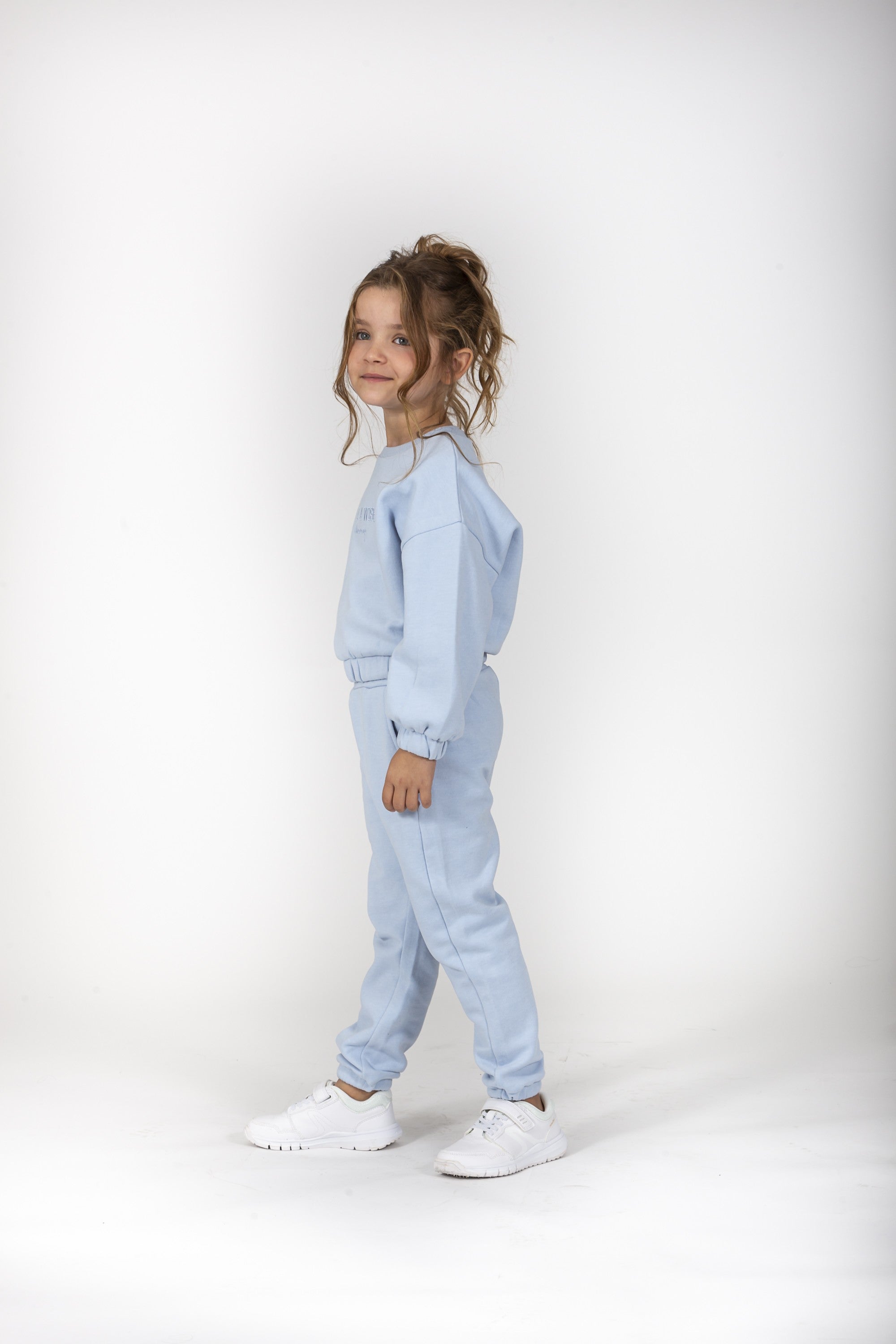 Pantalón de niña celeste Charanga