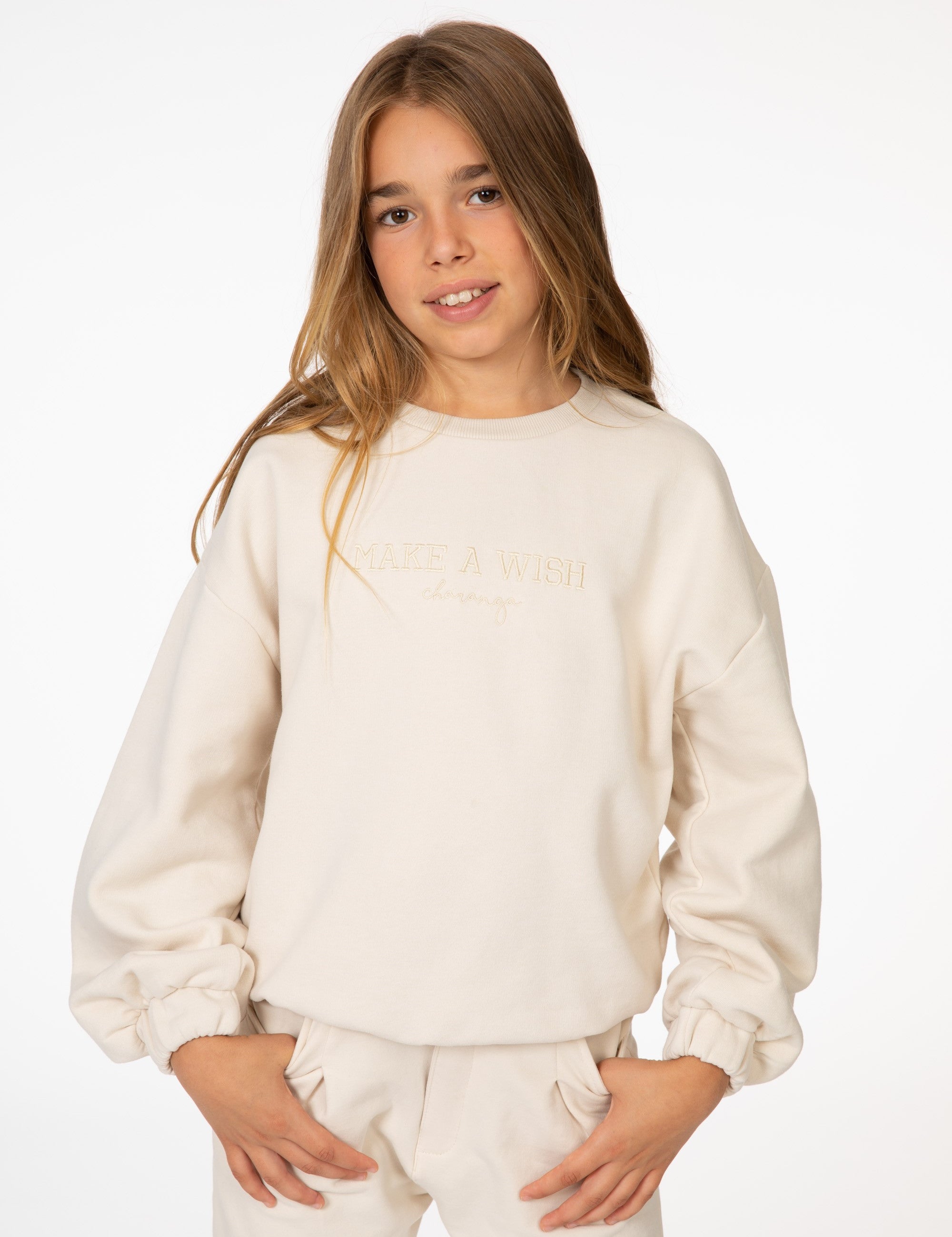 Sudadera cerrada de NIÑA piedra wish Charanga