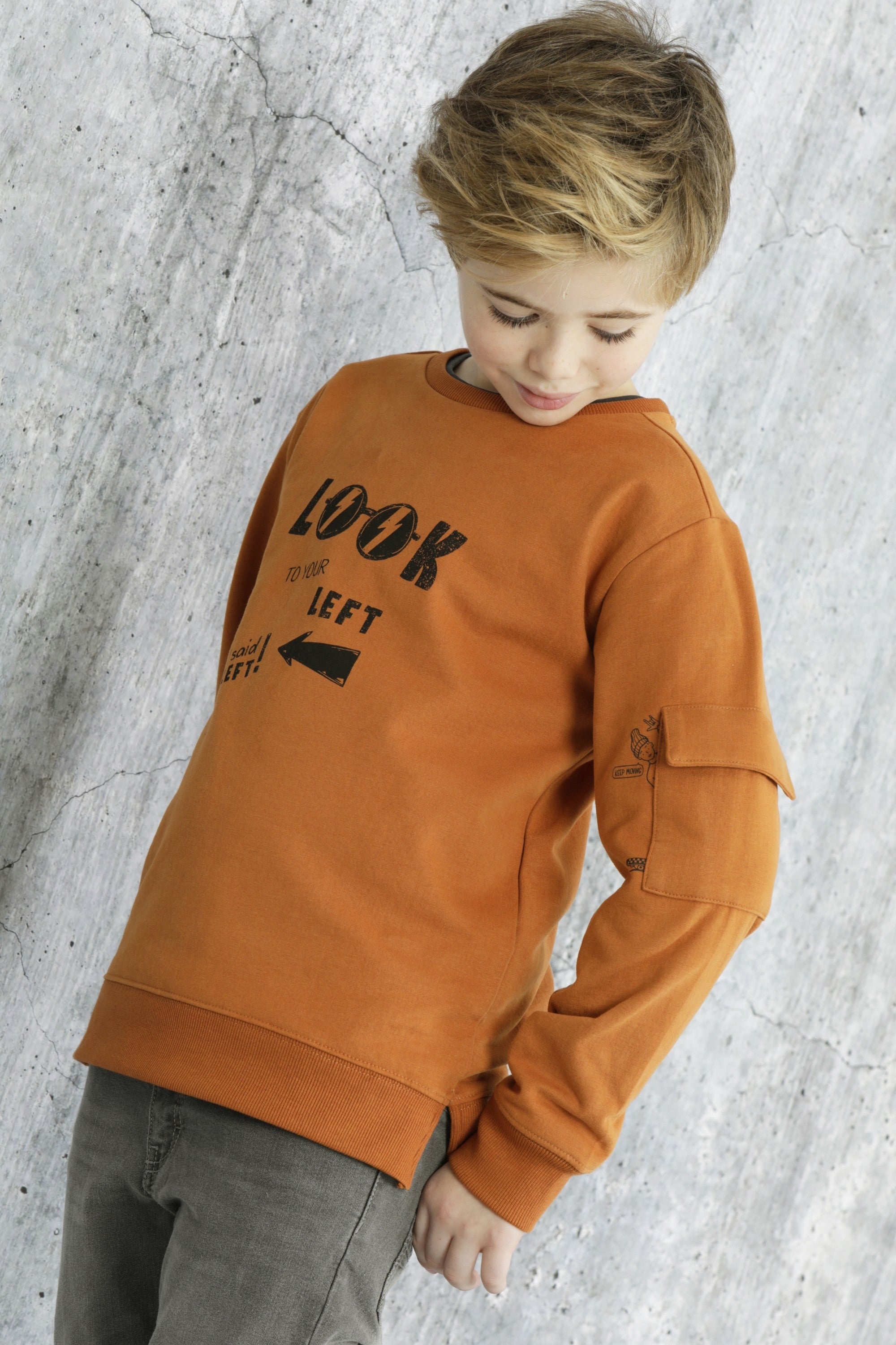 Sudadera de NIÑO marrón Look Outlet