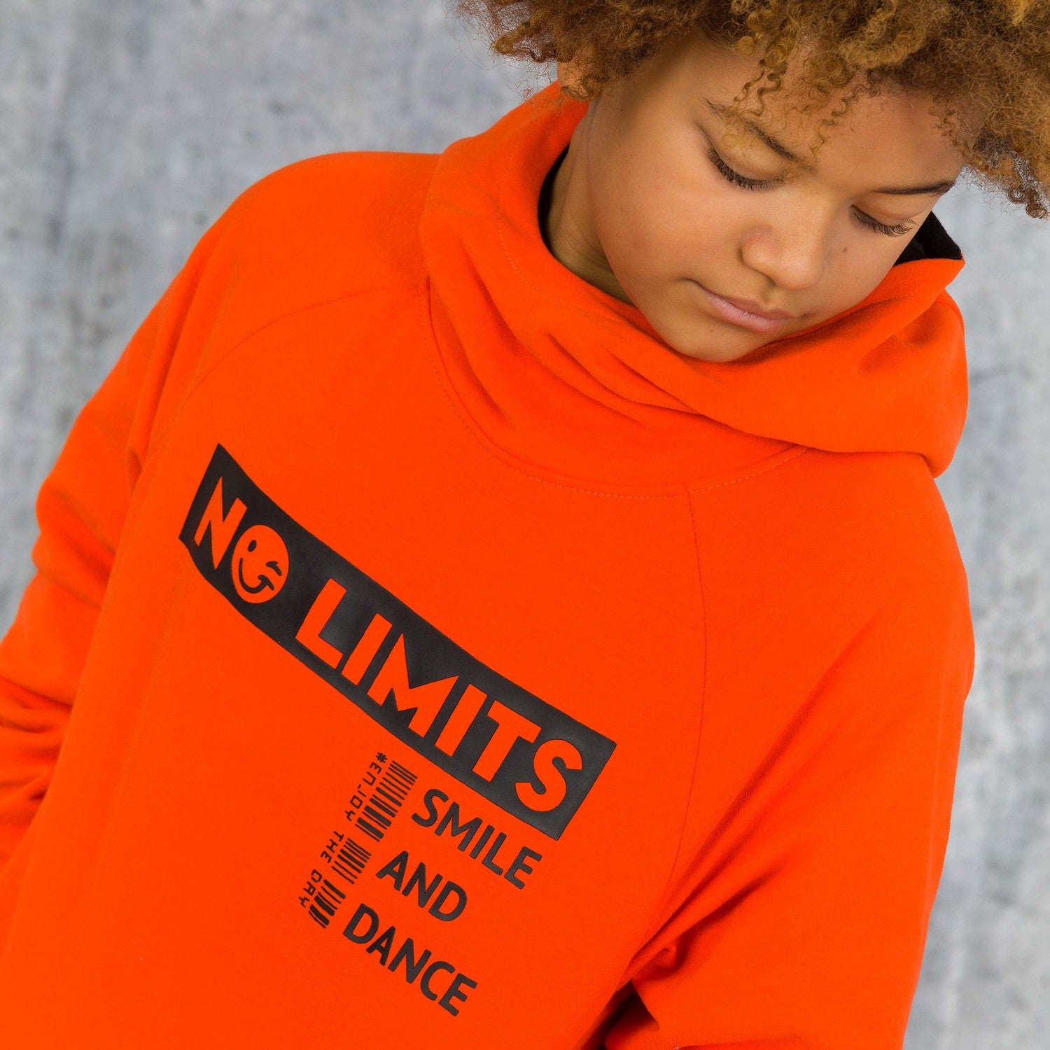 Sudadera de niño color naranja Outlet