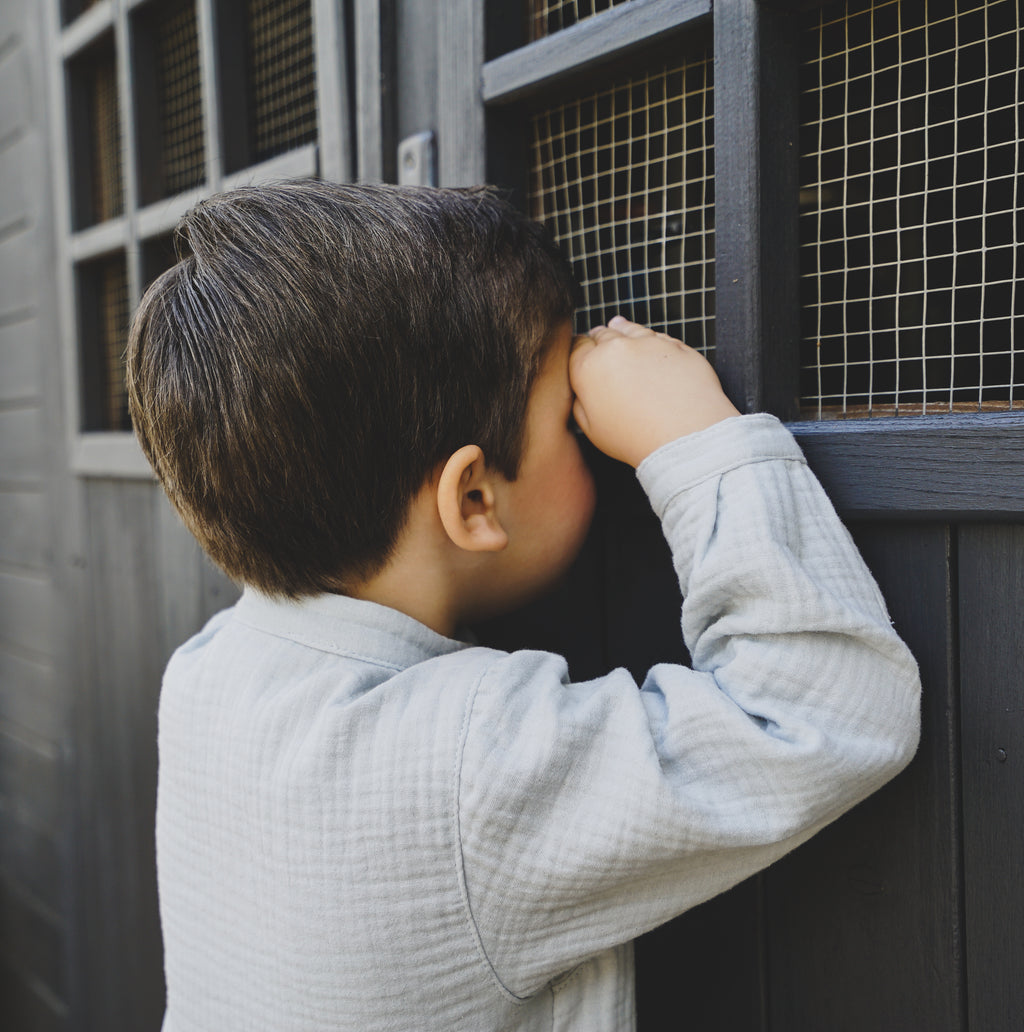 Camisa de niño beige Cocote & Charanga