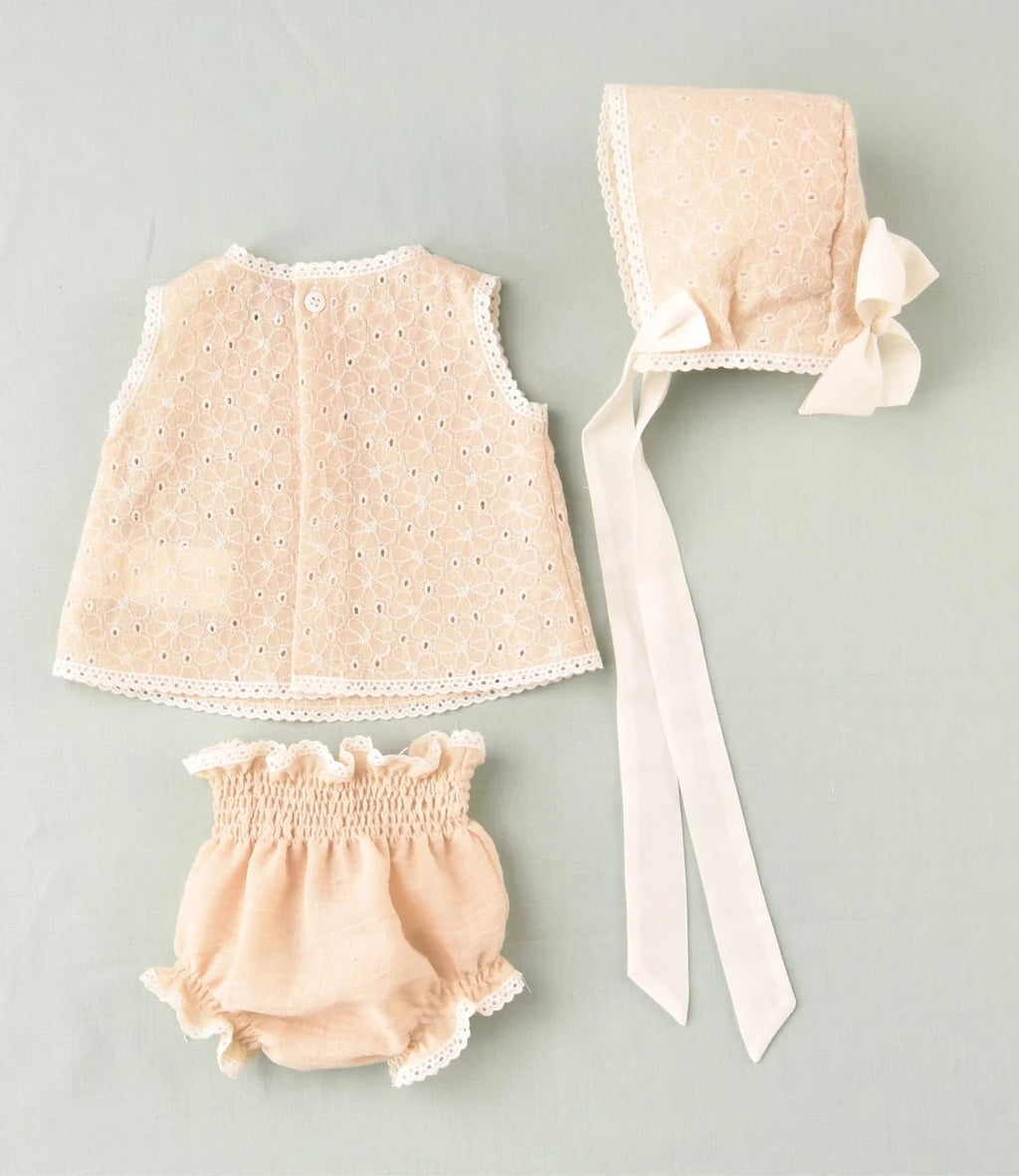 Conjunto vestido y capota beige recién nacido | Cocote by Charanga