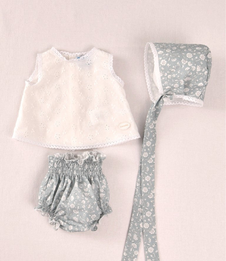 Conjunto recién nacido celeste estampado con capota | Cocote by Charanga
