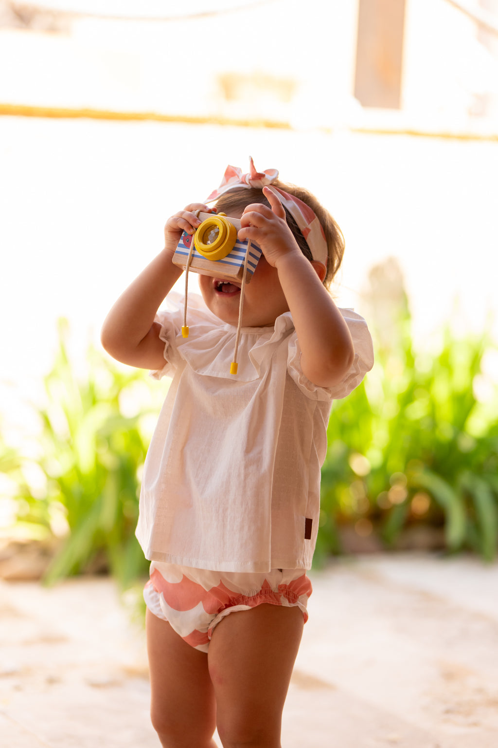 Blusa bebé floral crudo con cuello volante | Cocote by Charanga