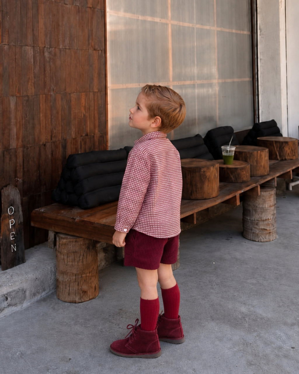 Conjunto niño camisa cuadros y pantalón pana burdeos | Cocote x Charanga