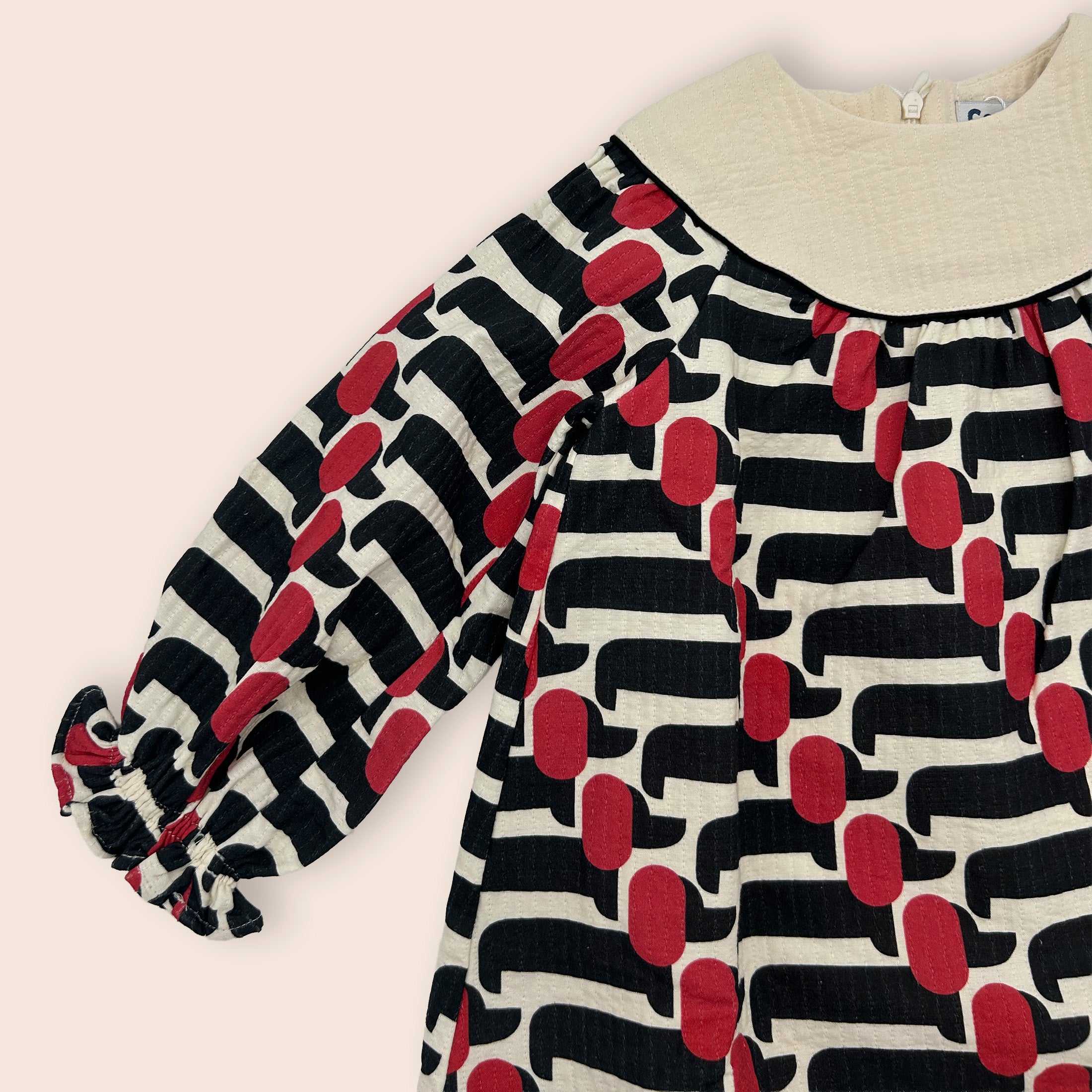 Vestido niña estampado retro con cuello contraste | Cocote x Charanga