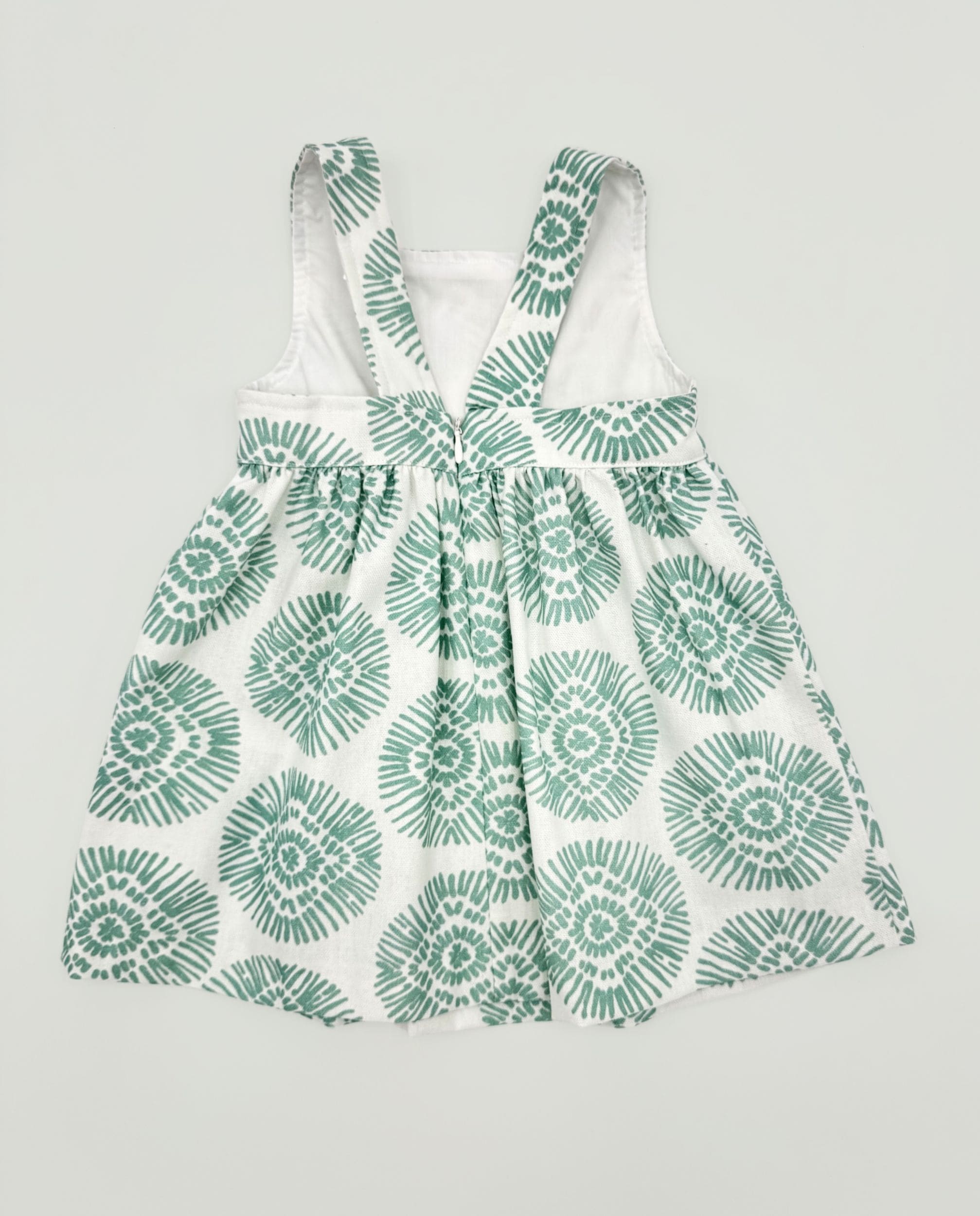 Vestido boho verde niña