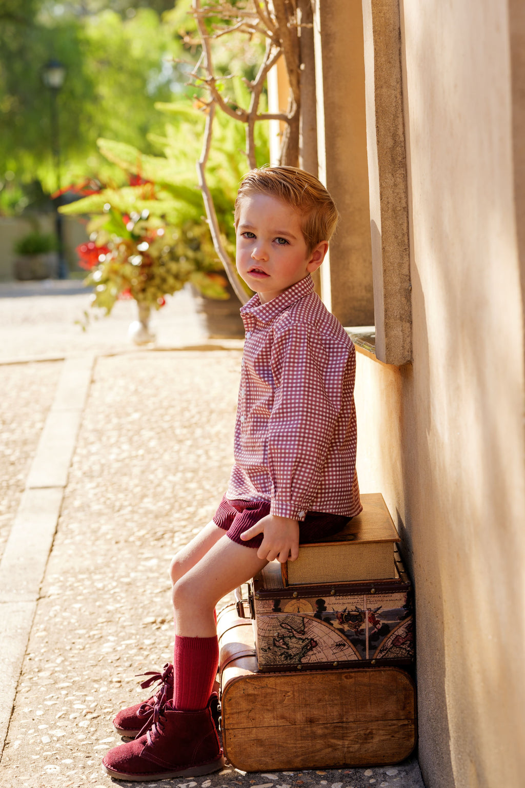 Conjunto niño camisa de cuadros y pantalón de pana burdeo | Cocote x Charanga