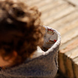 Chaqueta de bebé borreguito gris con capucha | Cocote x Charanga