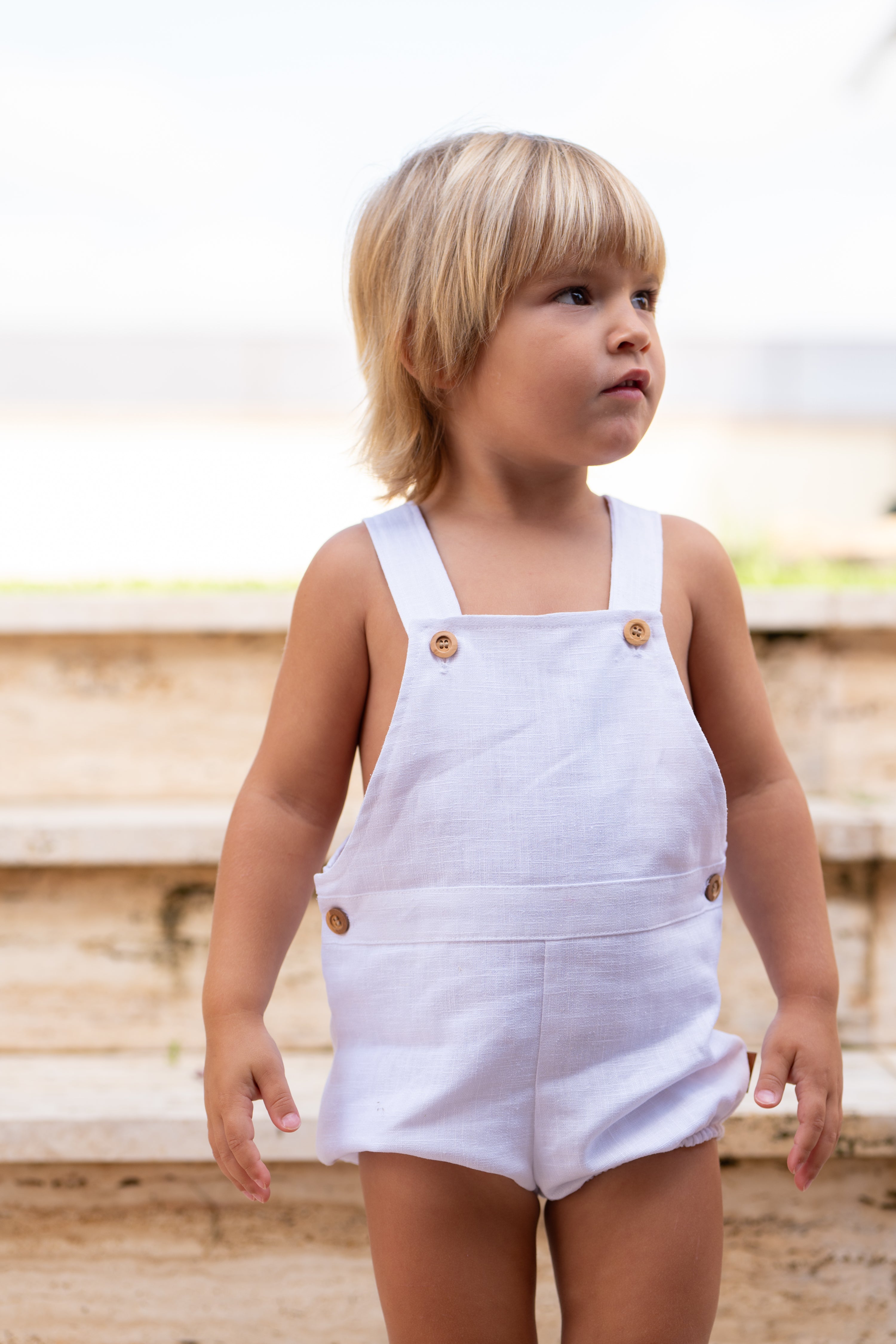 Ranita bebé blanca de lino | Cocote by Charanga