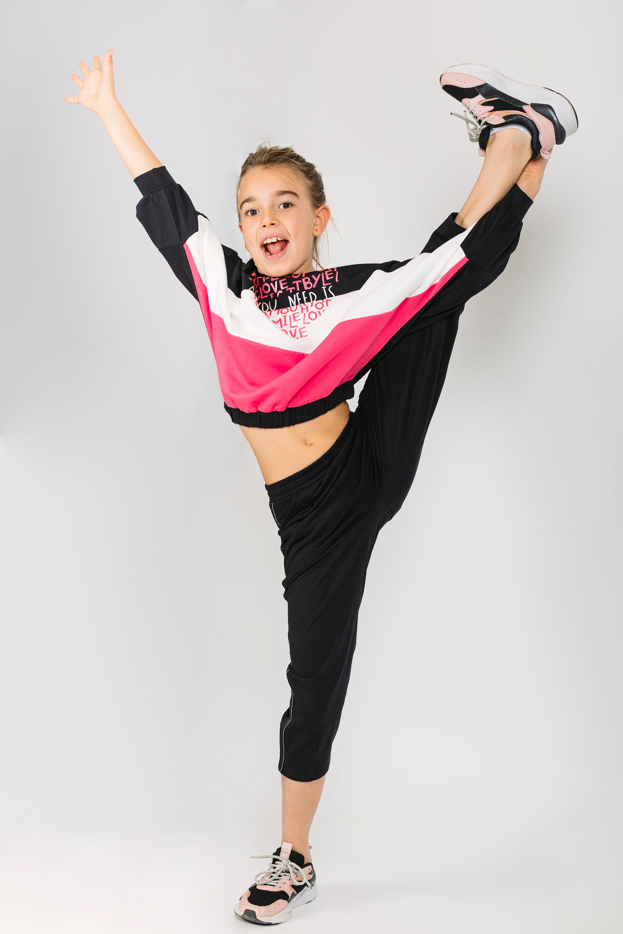 Pantalón de niña color negro Charanga