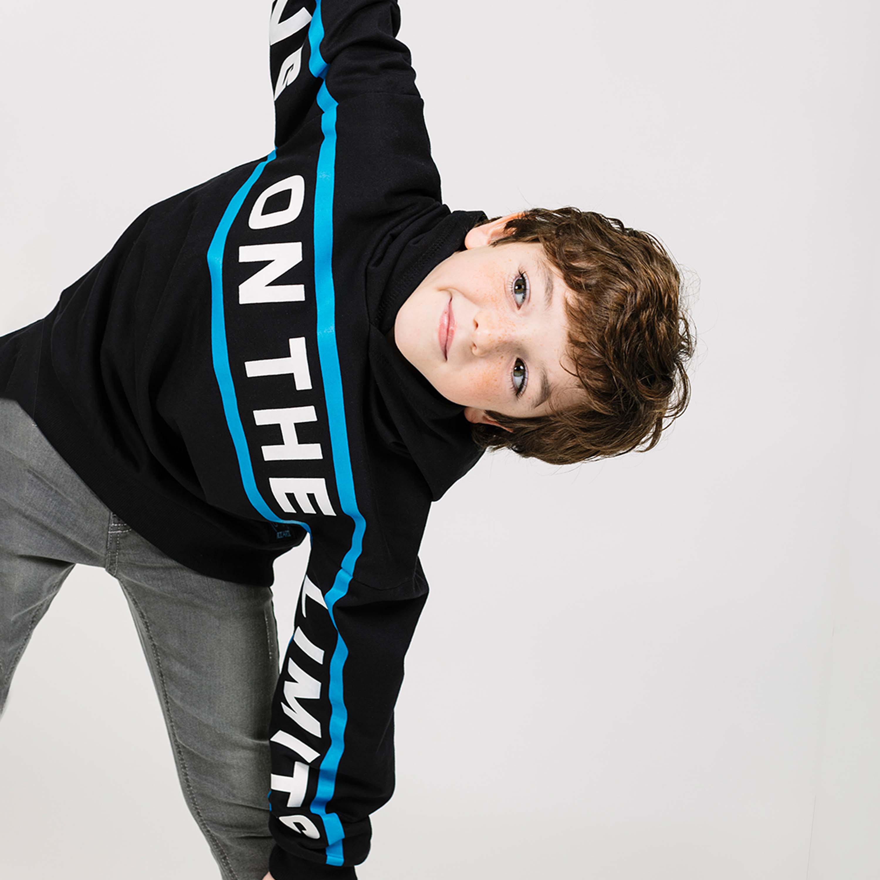 Sudadera de niño negro Charanga