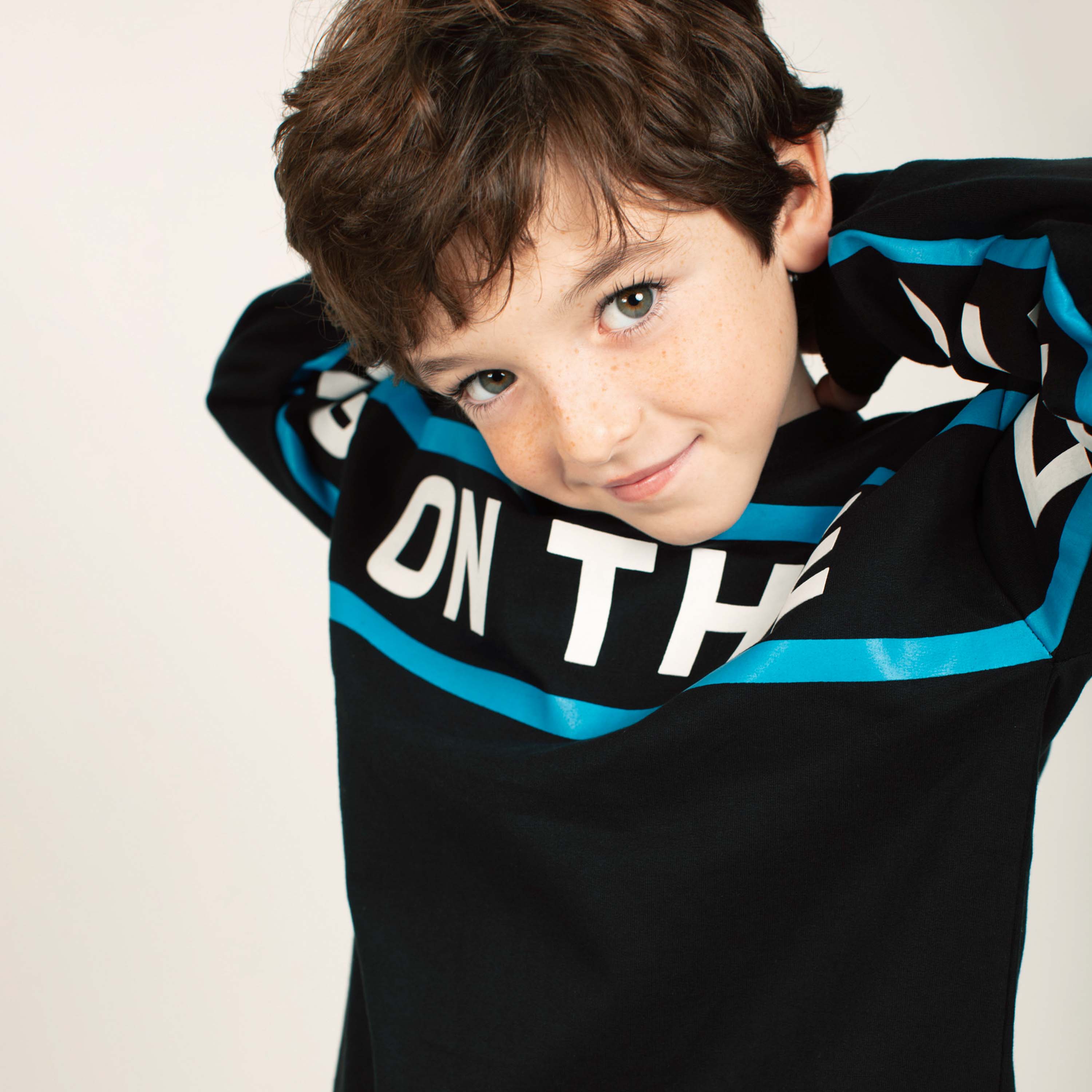 Sudadera de niño negro Charanga