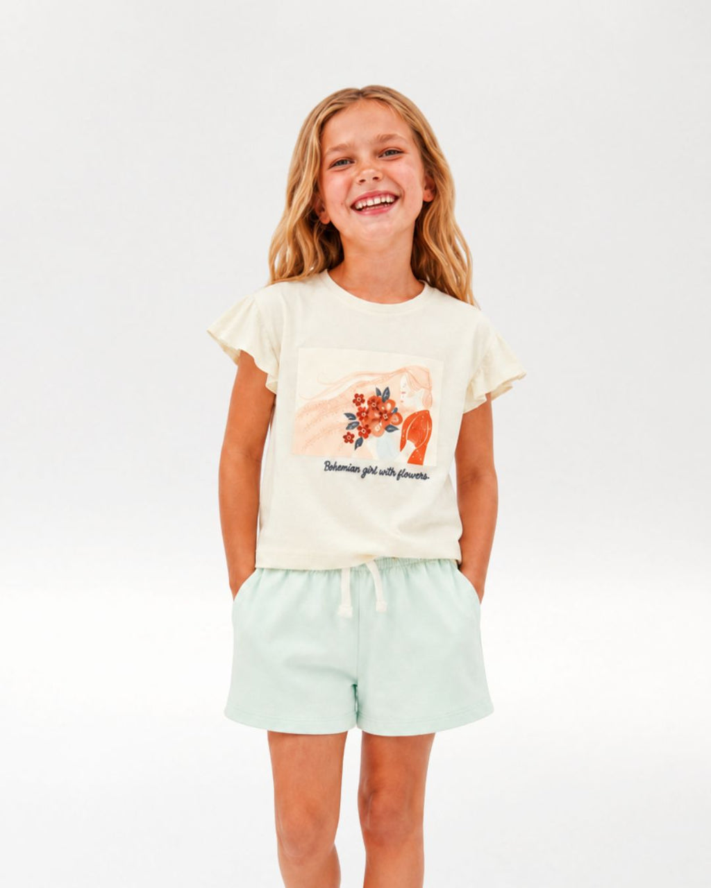 Camiseta niña verde lima flores