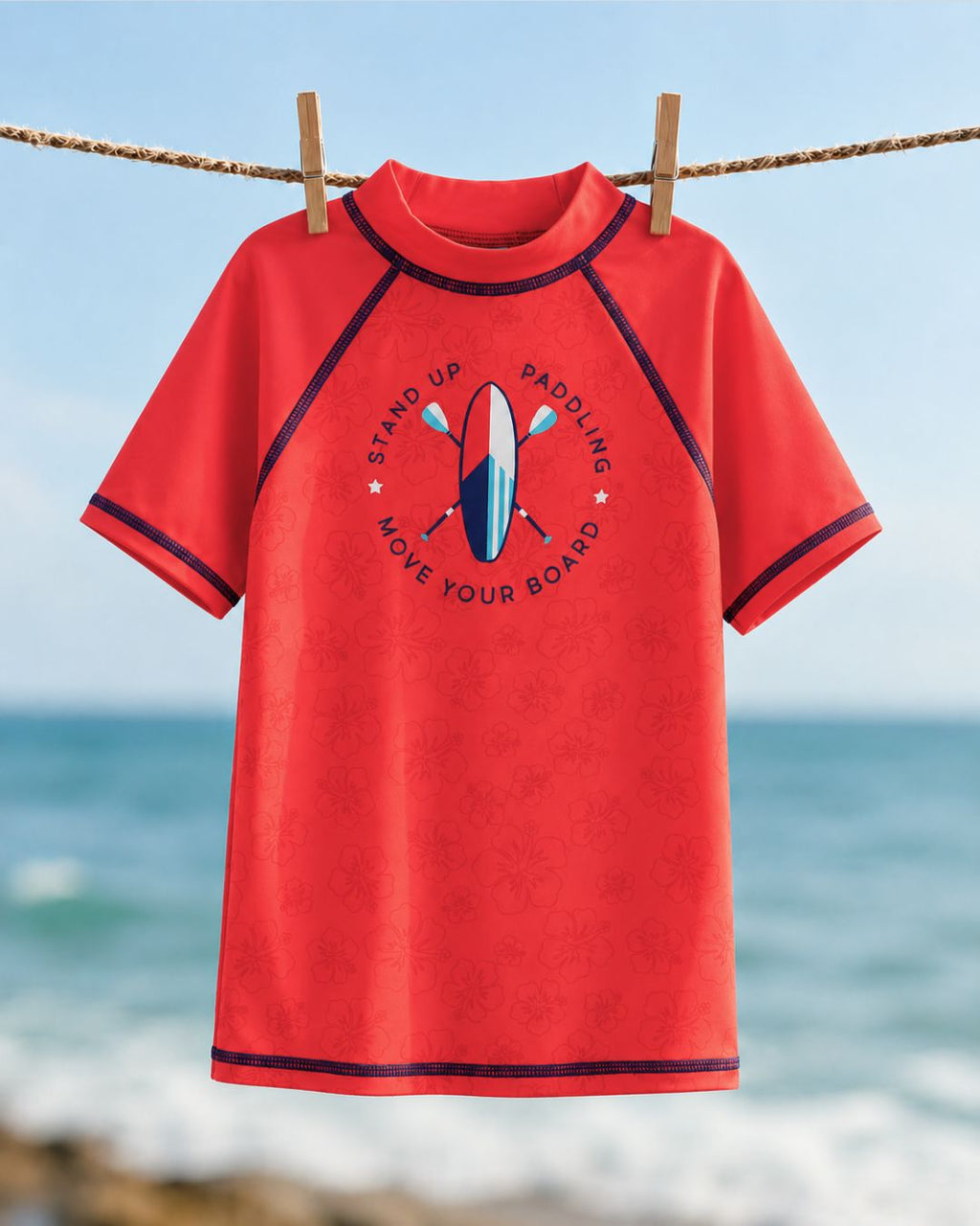 Camiseta baño niño roja protección solar