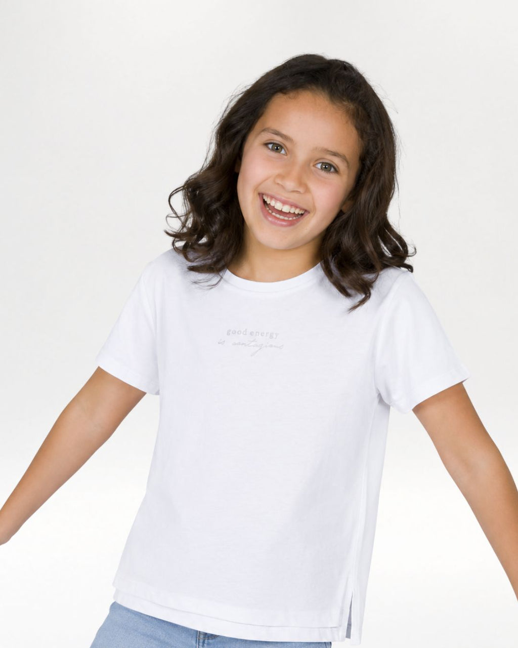 Camiseta de niña blanca manga corta