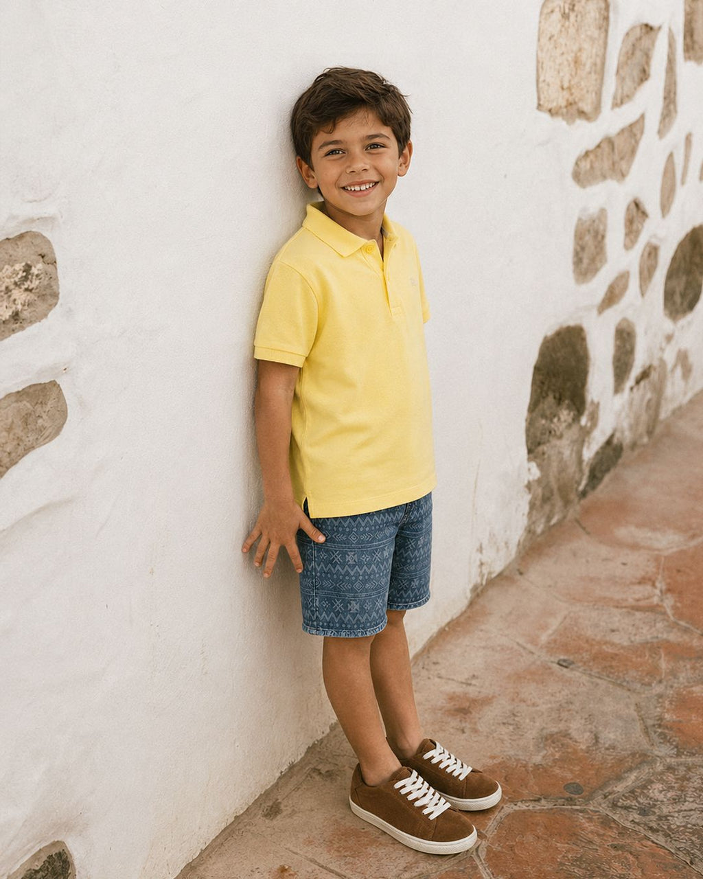 Pólo menino amarelo