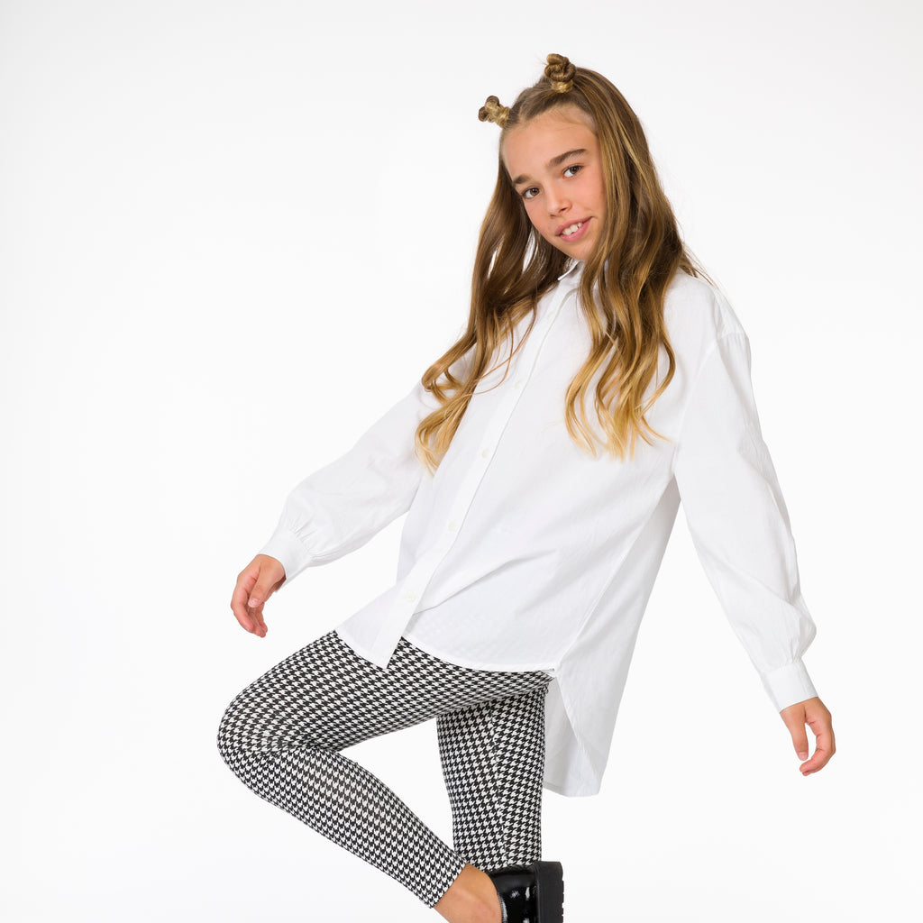 Camisa de niña blanca