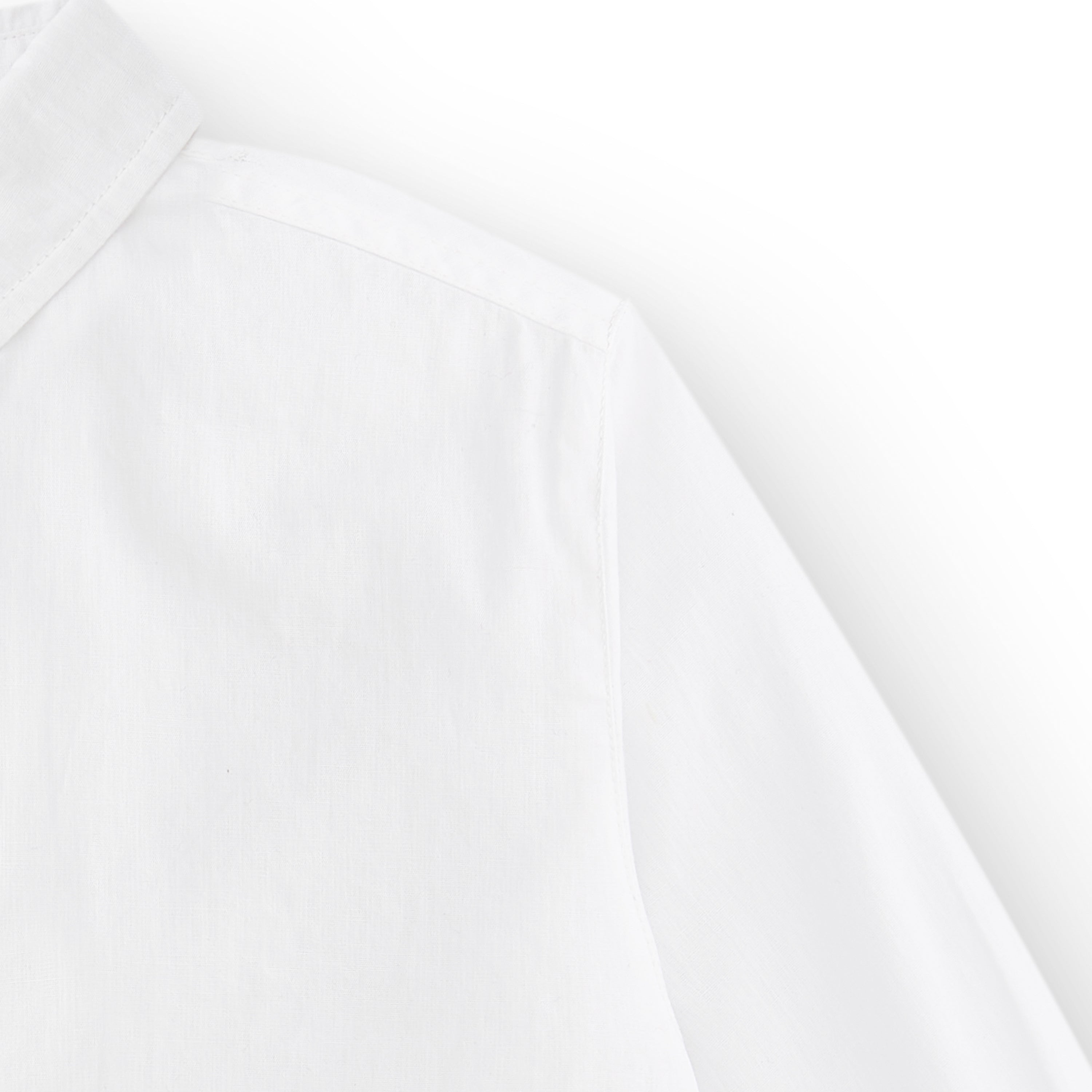 Camisa de niña blanca