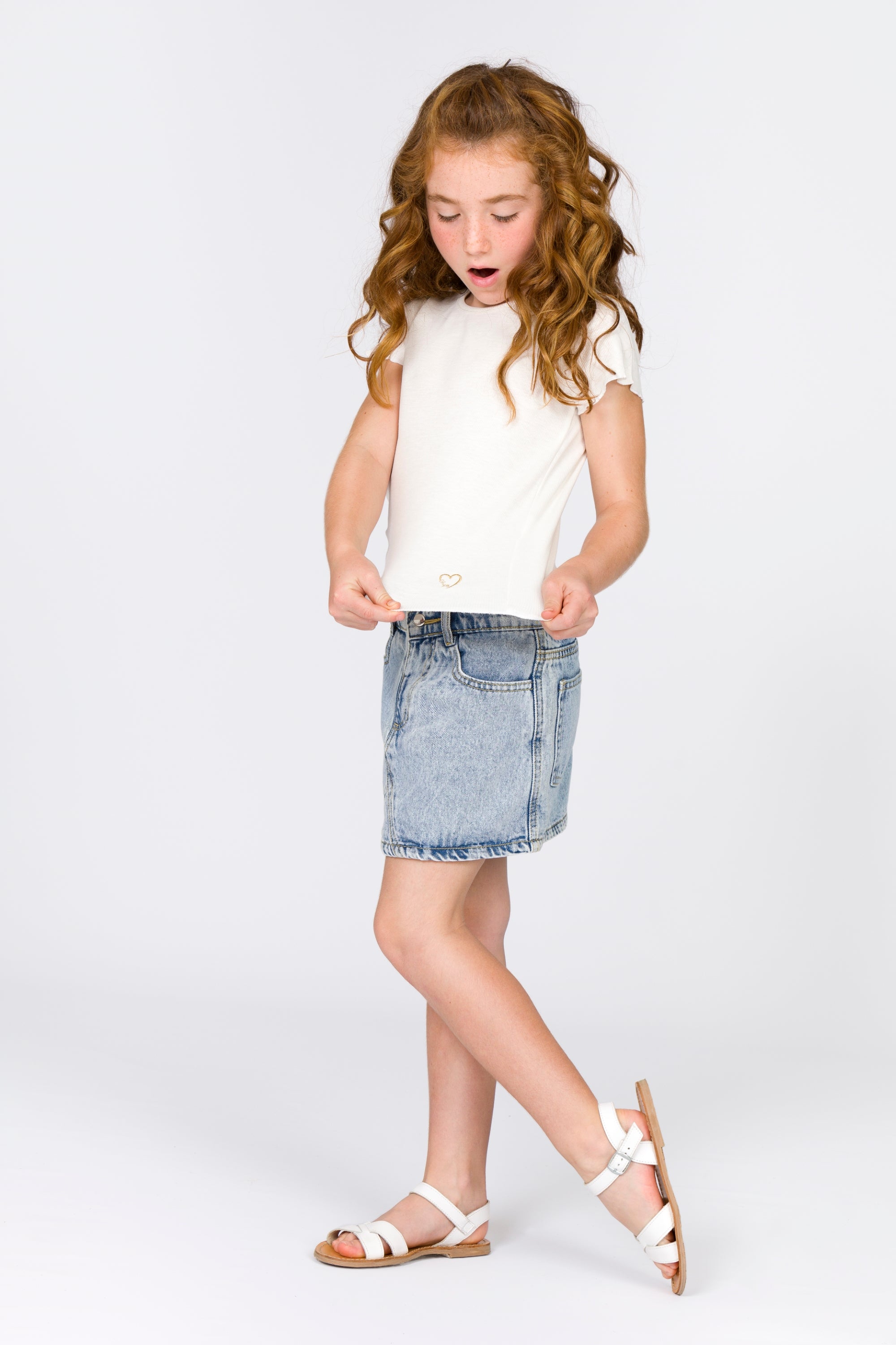 Camiseta de niña crudo VERANO/Charanga