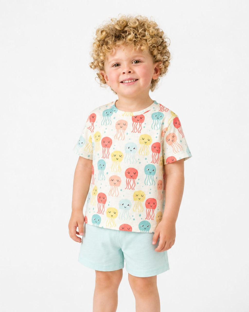 Conjunto camiseta e shorts estampados para bebê