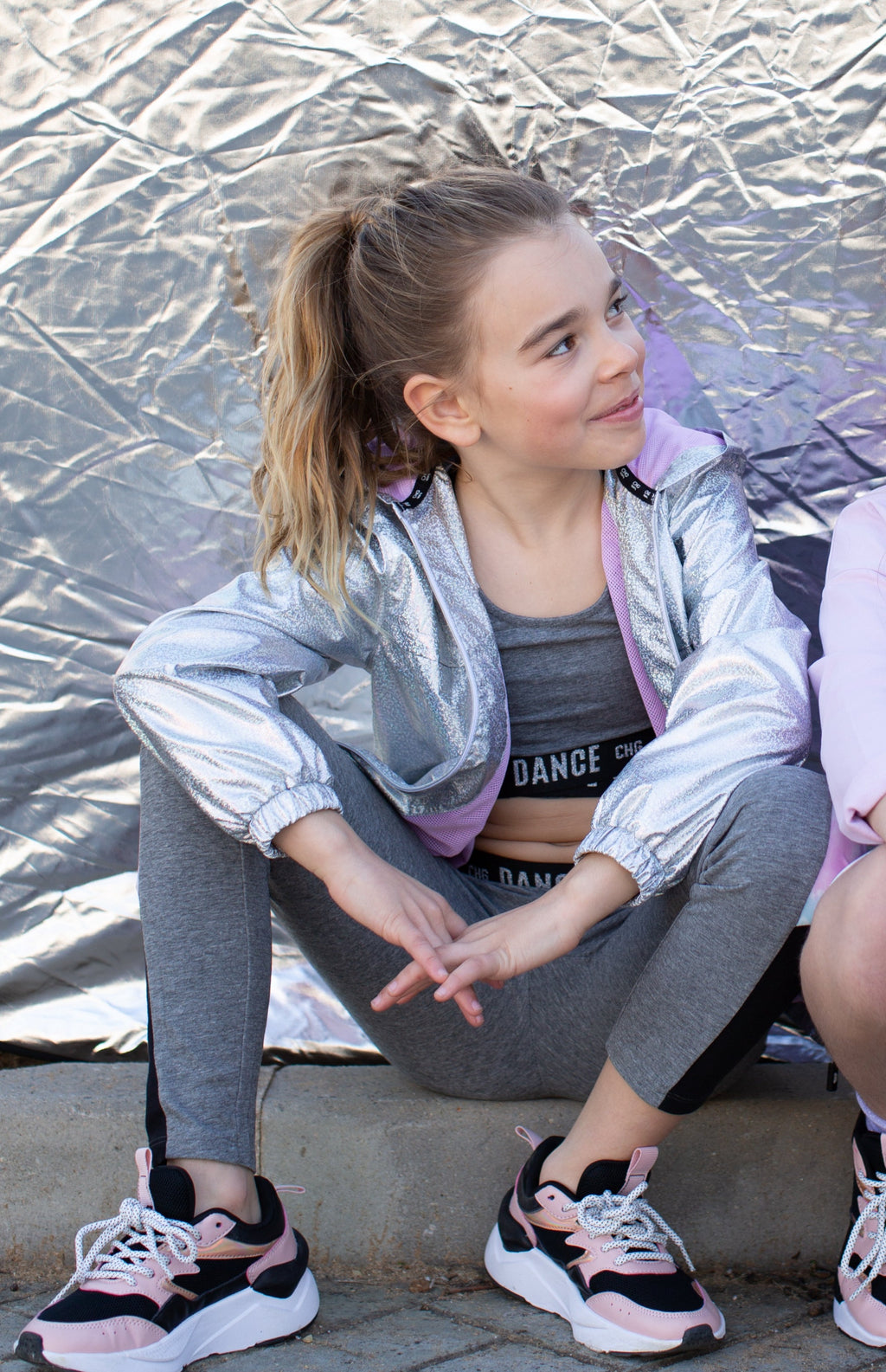 Multicolored girl's t-shirt