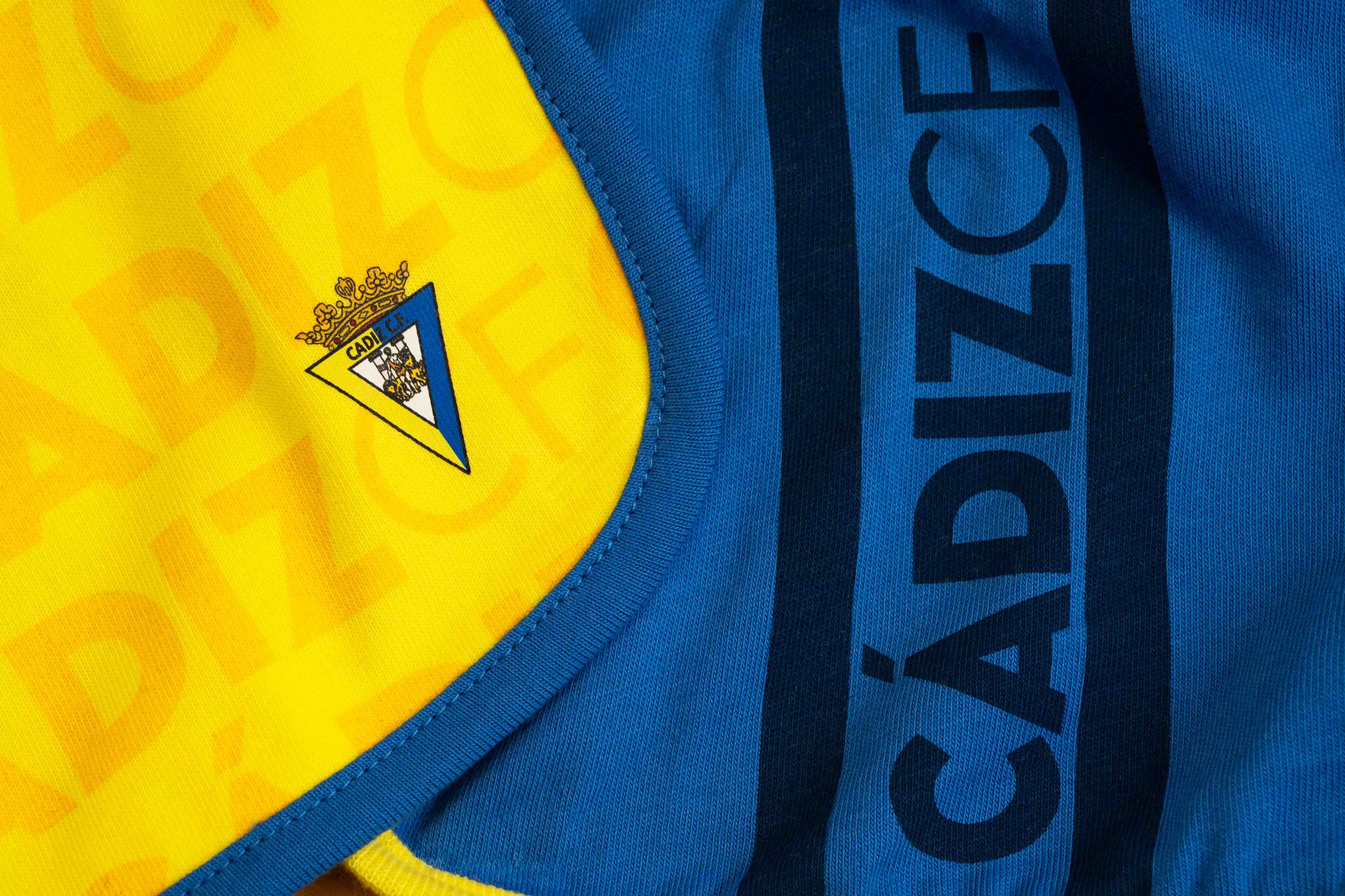 Pack baberos de bebé - Cádiz CF