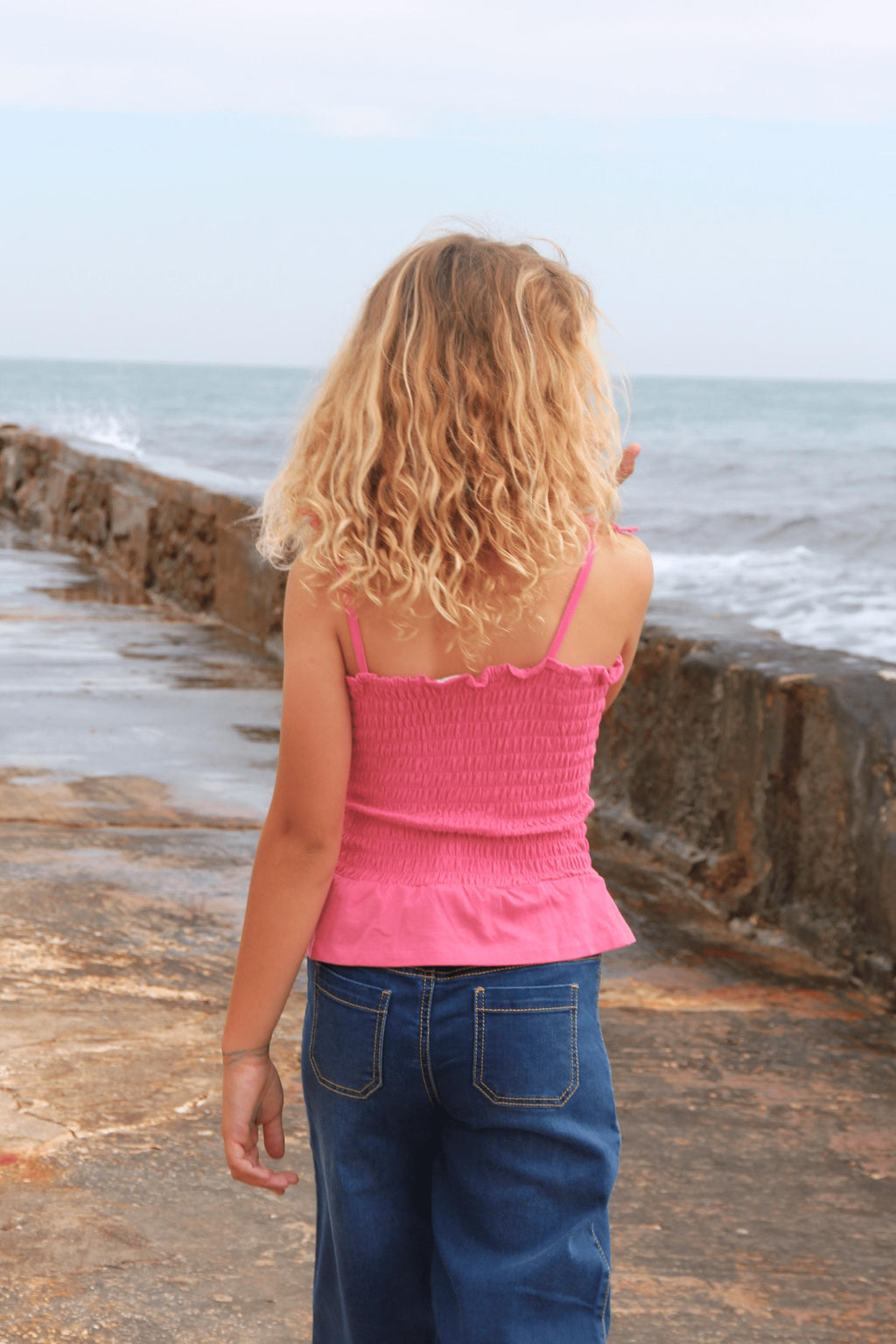 Camiseta de niña fucsia