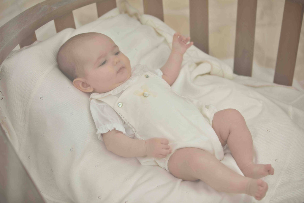 Ranita con tirantes corto lino blanca recién nacido | Dr. Kid by Charanga