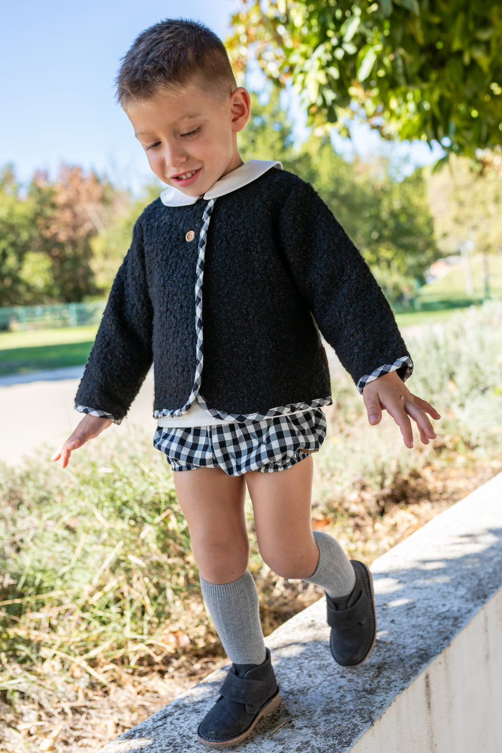 Abrigo de bebé color negro Cocote & Charanga Charanga