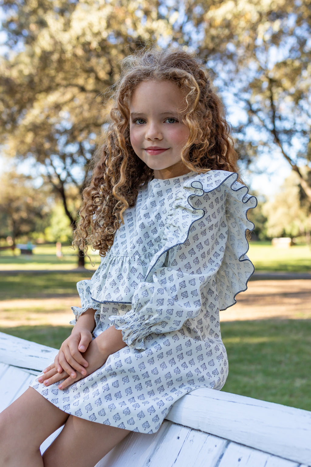 Vestido de niña crudo Cocote & Charanga Charanga