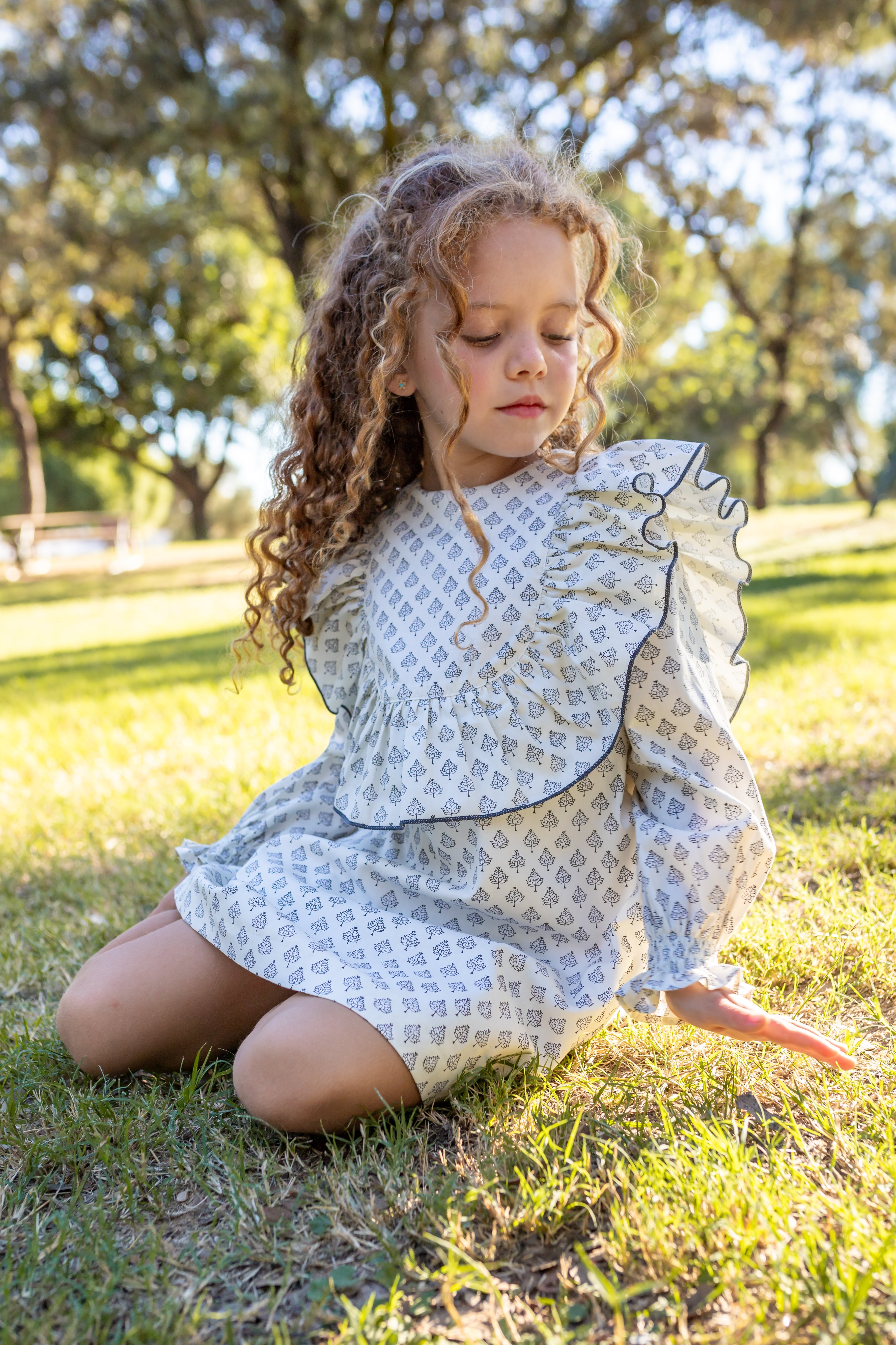 Vestido de niña crudo Cocote & Charanga Charanga