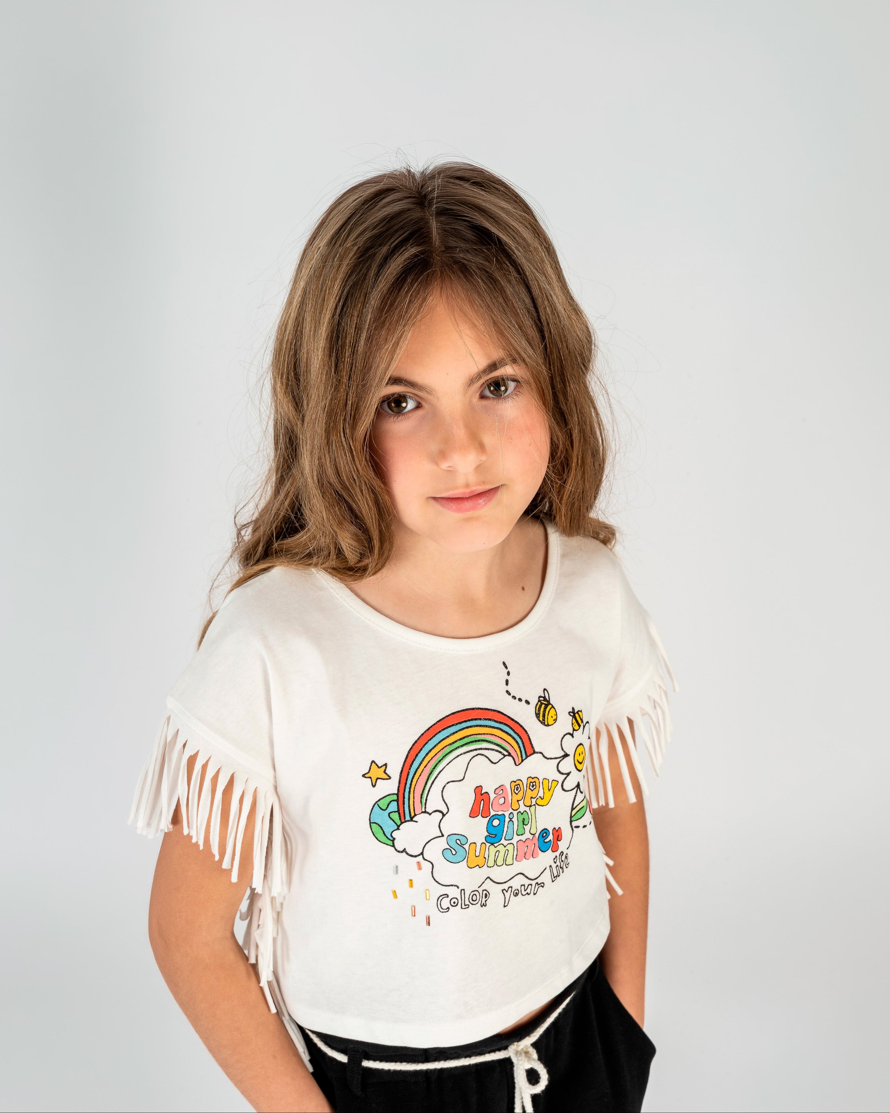 Camiseta de niña blanca detalle flecos