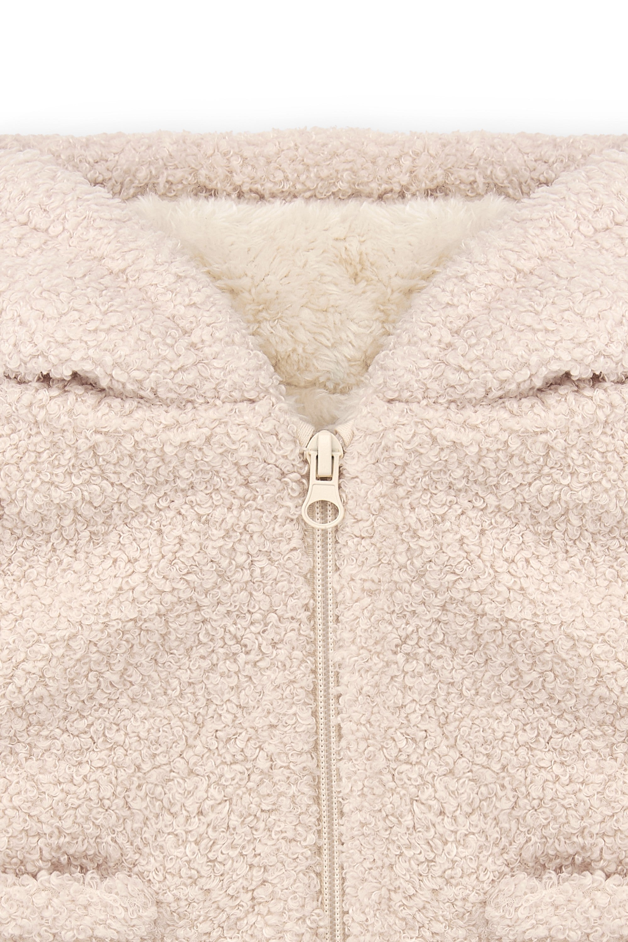 Abrigo de recién nacido color piedra de borreguito con orejitas Outlet