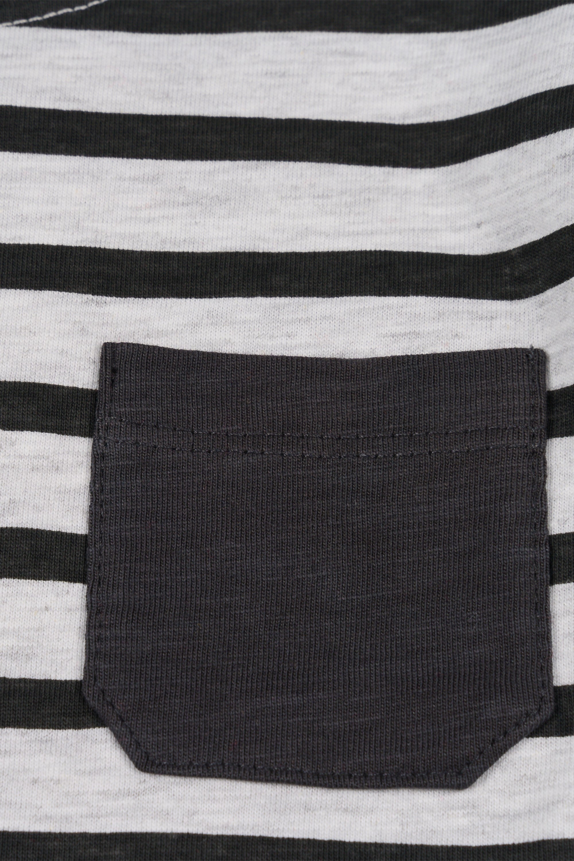 Camiseta de bebé de manga larga a rayas con bolsillo Outlet