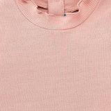 Camiseta de bebé rosa básica