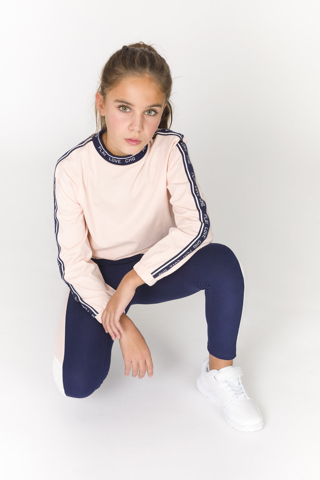 Camiseta de niña color rosa cierre cordón Outlet