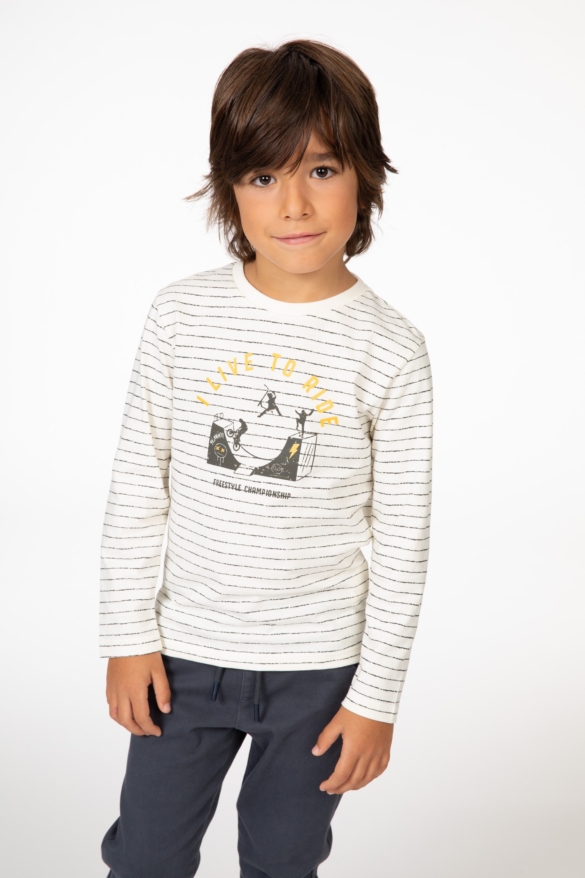 Camiseta de niño en color antracita dibujo rider Charanga