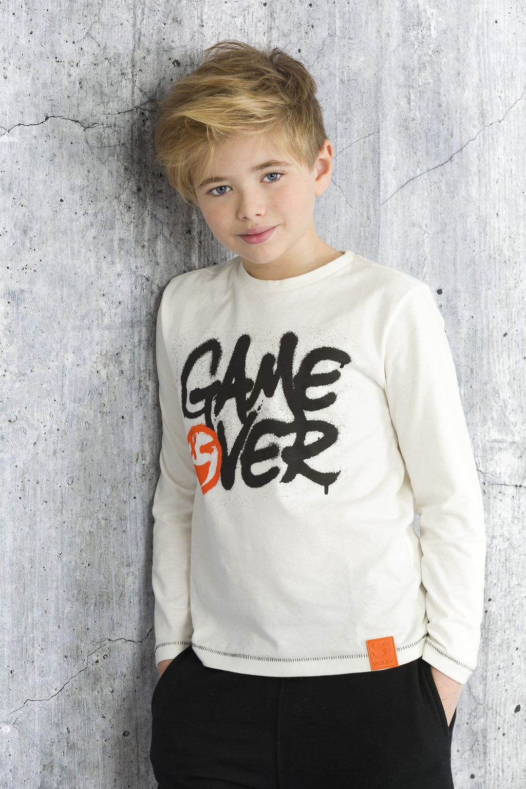 Camiseta de niño color crudo Game Over Outlet